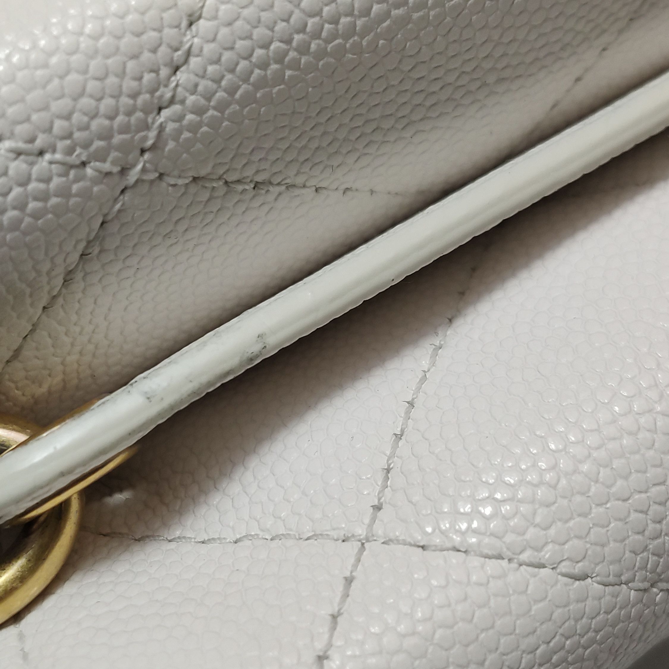 Chanel Chanel Women os Shoulder Bags Size ONE SIZE - 22 Thumbnail