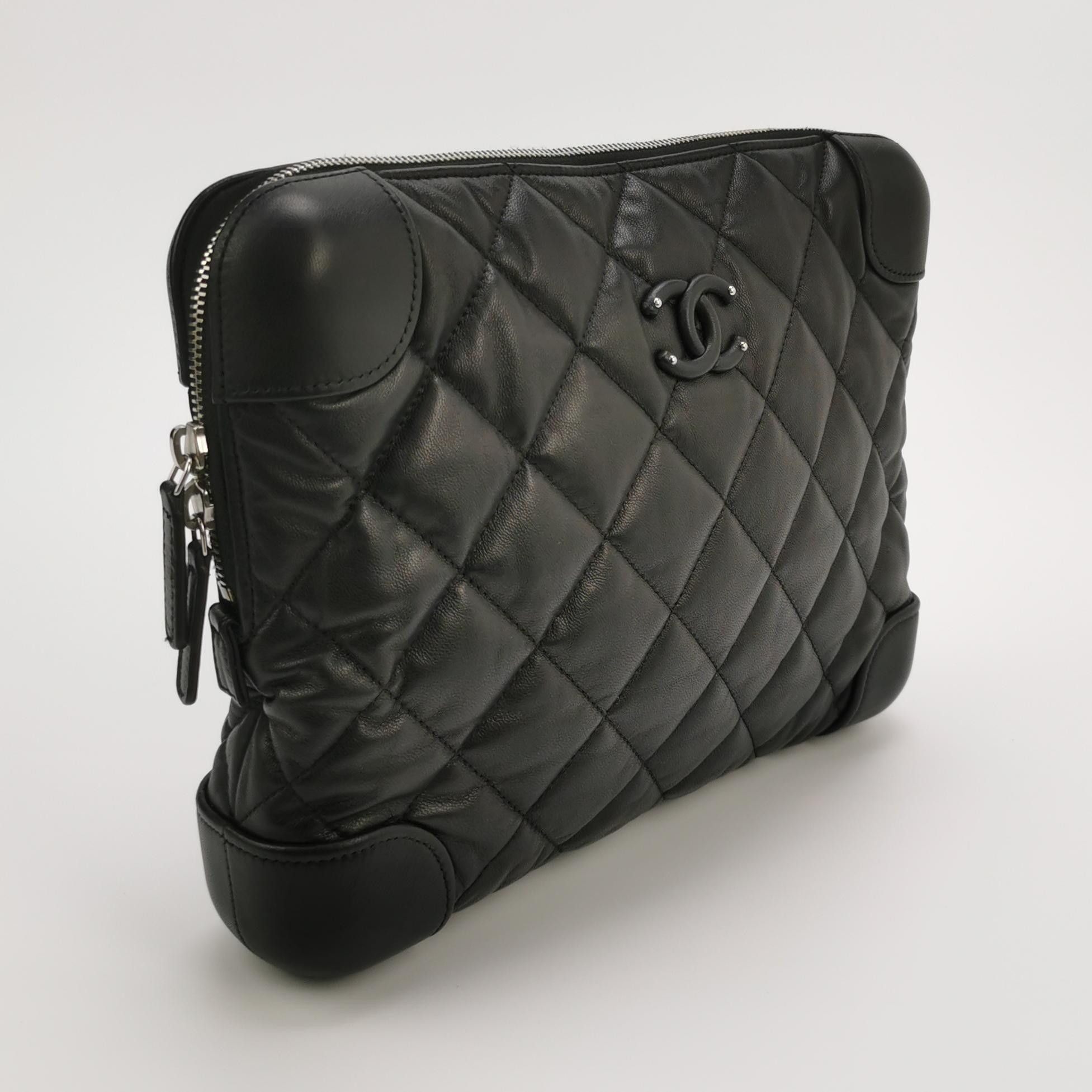 Chanel Chanel Women os Clutches Size ONE SIZE - 3 Thumbnail