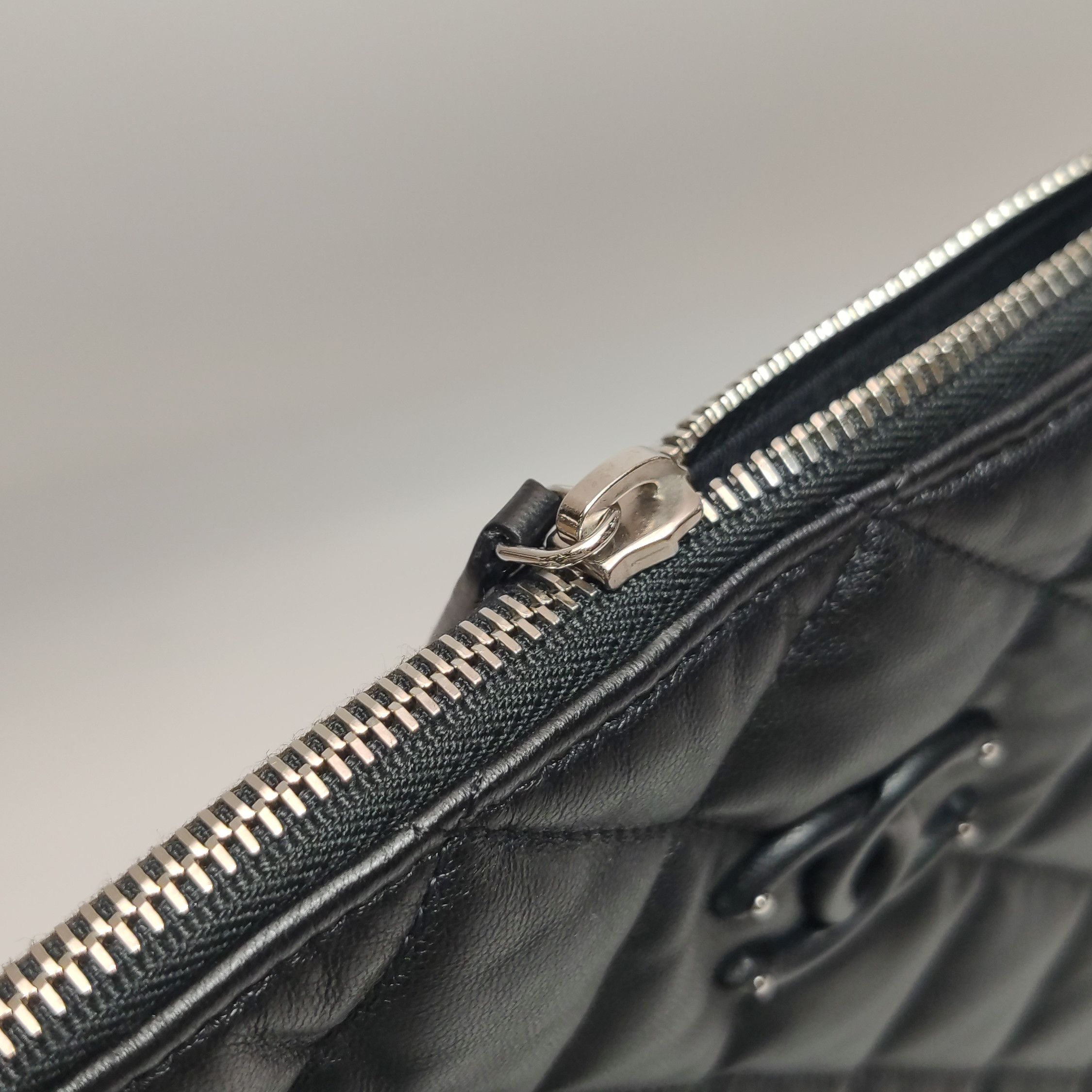 Chanel Chanel Women os Clutches Size ONE SIZE - 12 Thumbnail