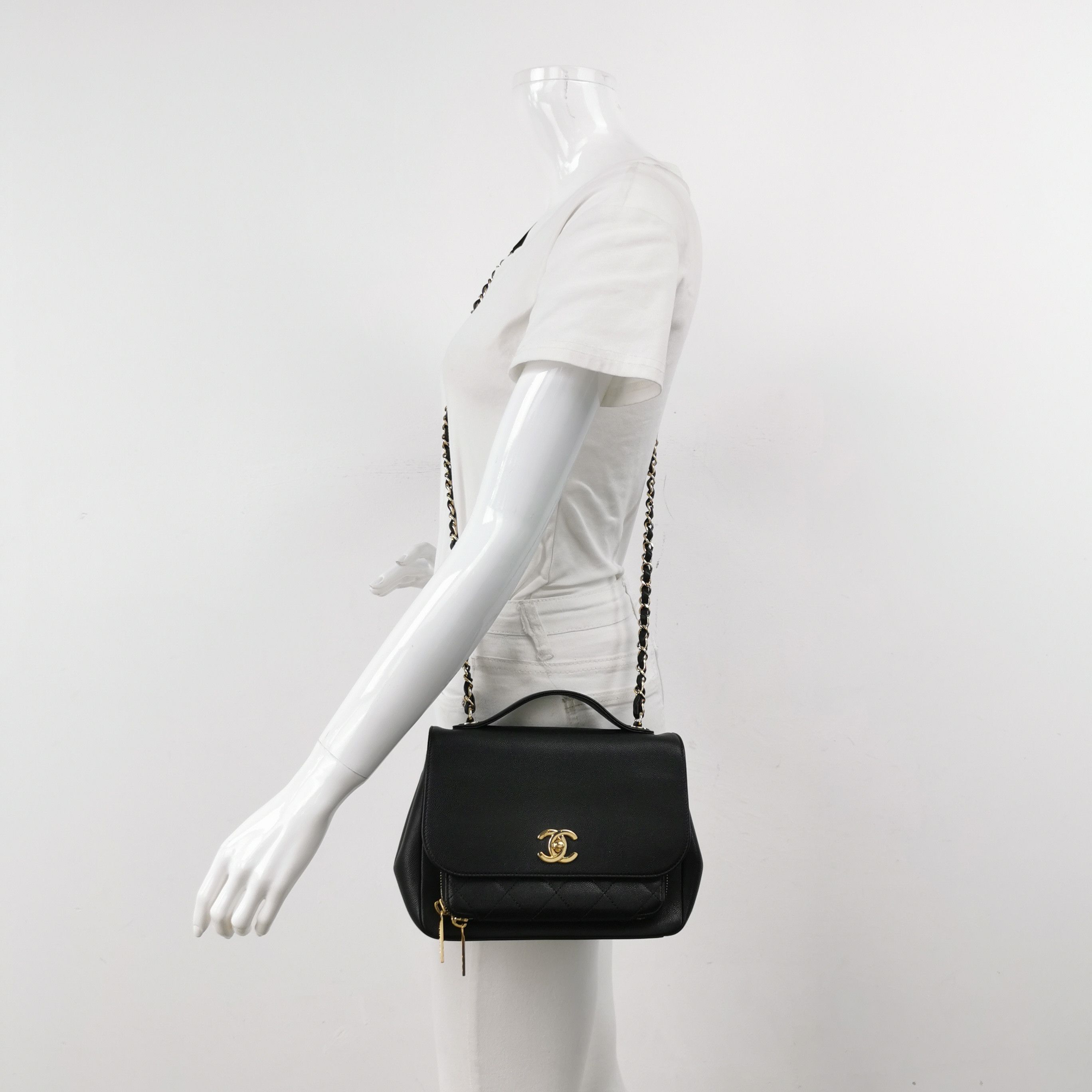 Chanel Chanel Women os Shoulder Bags Size ONE SIZE - 2 Thumbnail