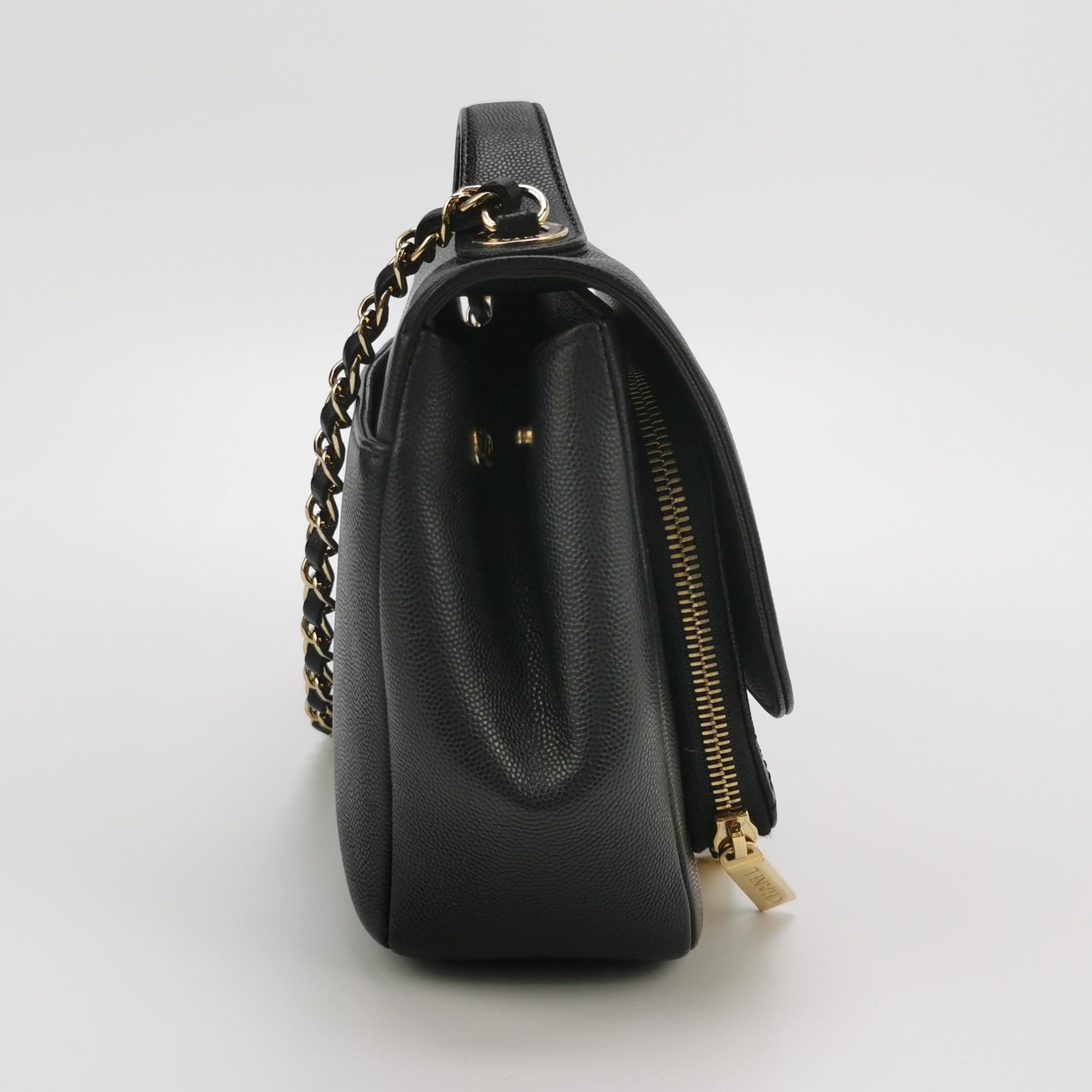 Chanel Chanel Women os Shoulder Bags Size ONE SIZE - 4 Thumbnail