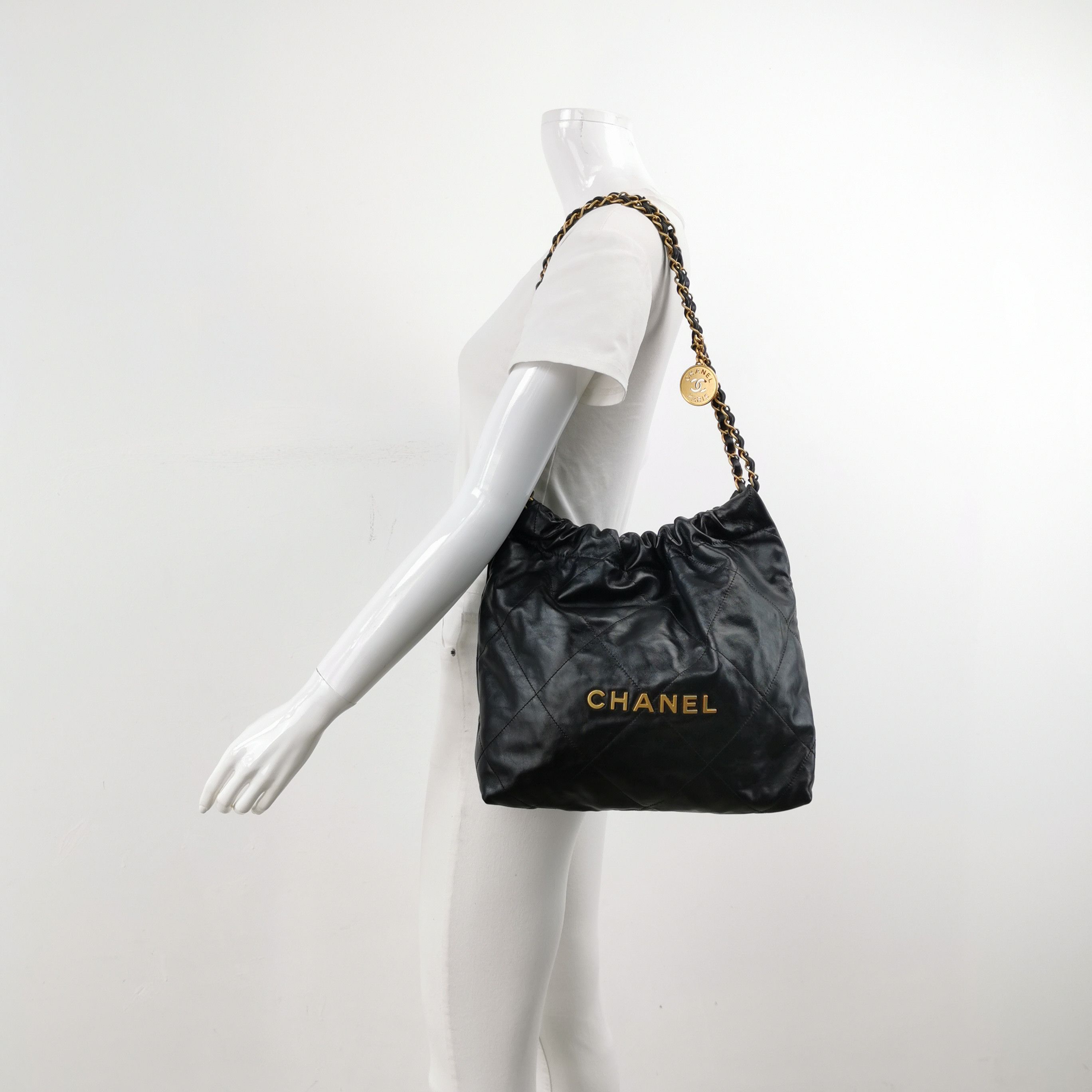 Chanel Chanel Women os Shoulder Bags Size ONE SIZE - 2 Thumbnail