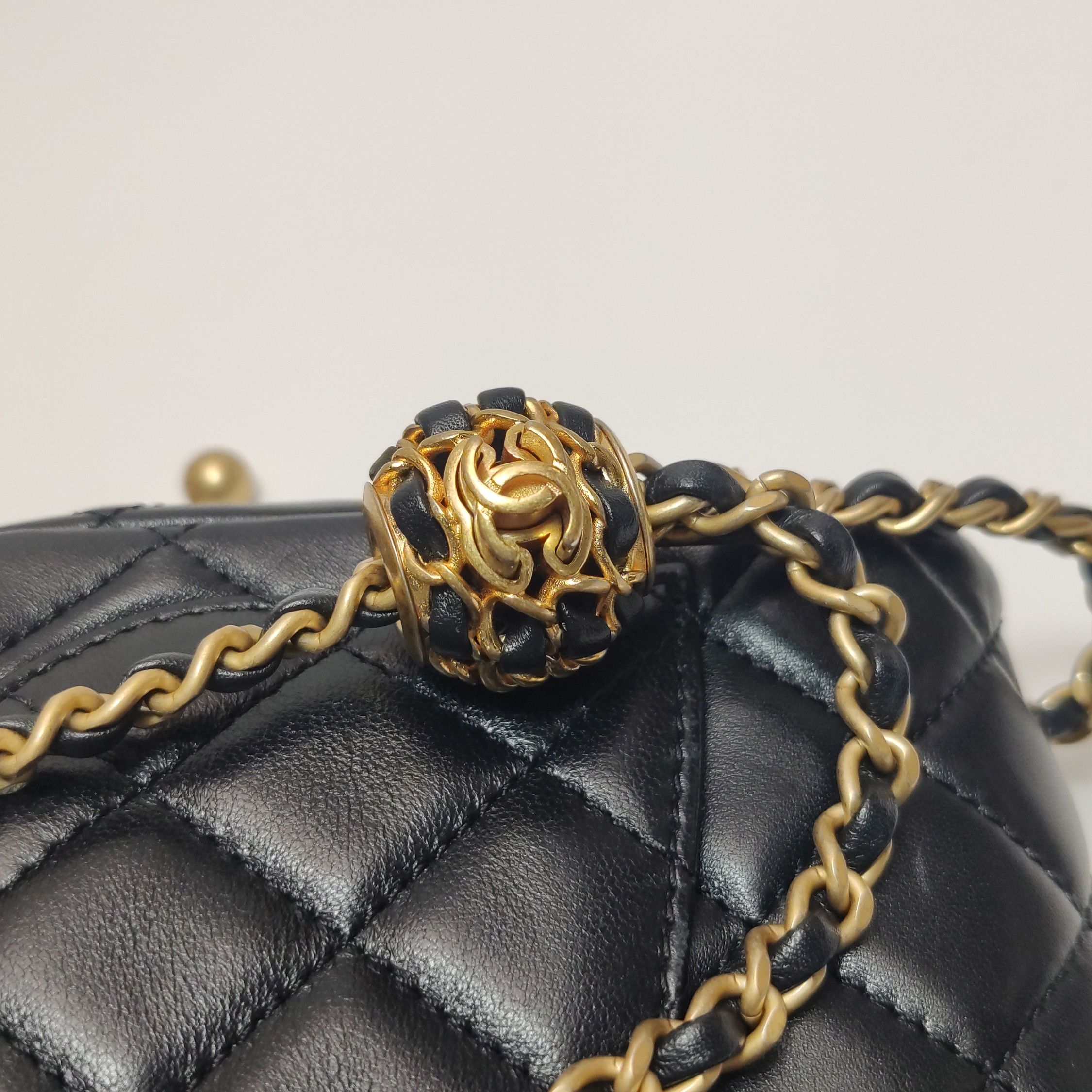 Chanel Chanel Women os Shoulder Bags Size ONE SIZE - 16 Thumbnail