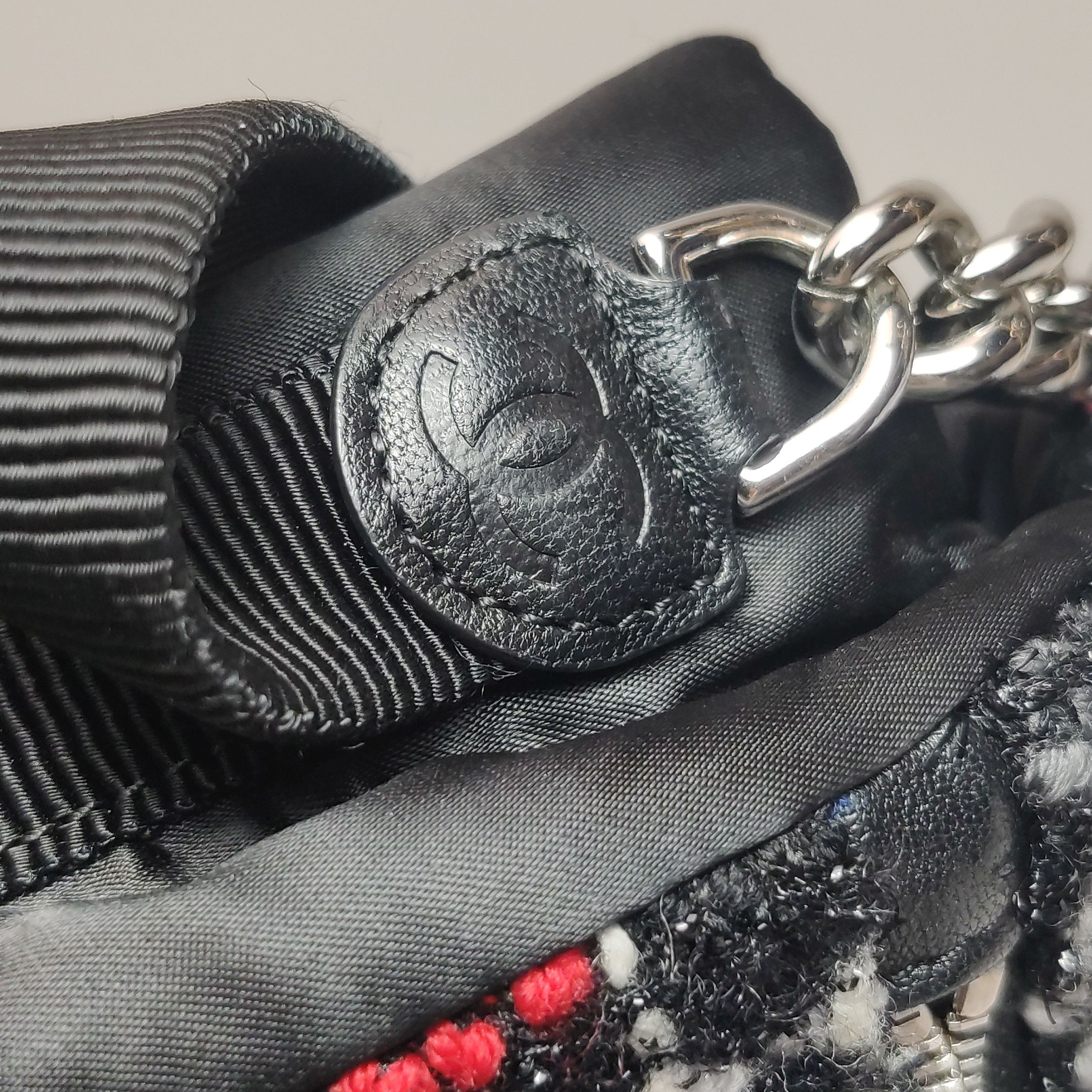 Chanel Chanel Women os Shoulder Bags Size ONE SIZE - 14 Thumbnail