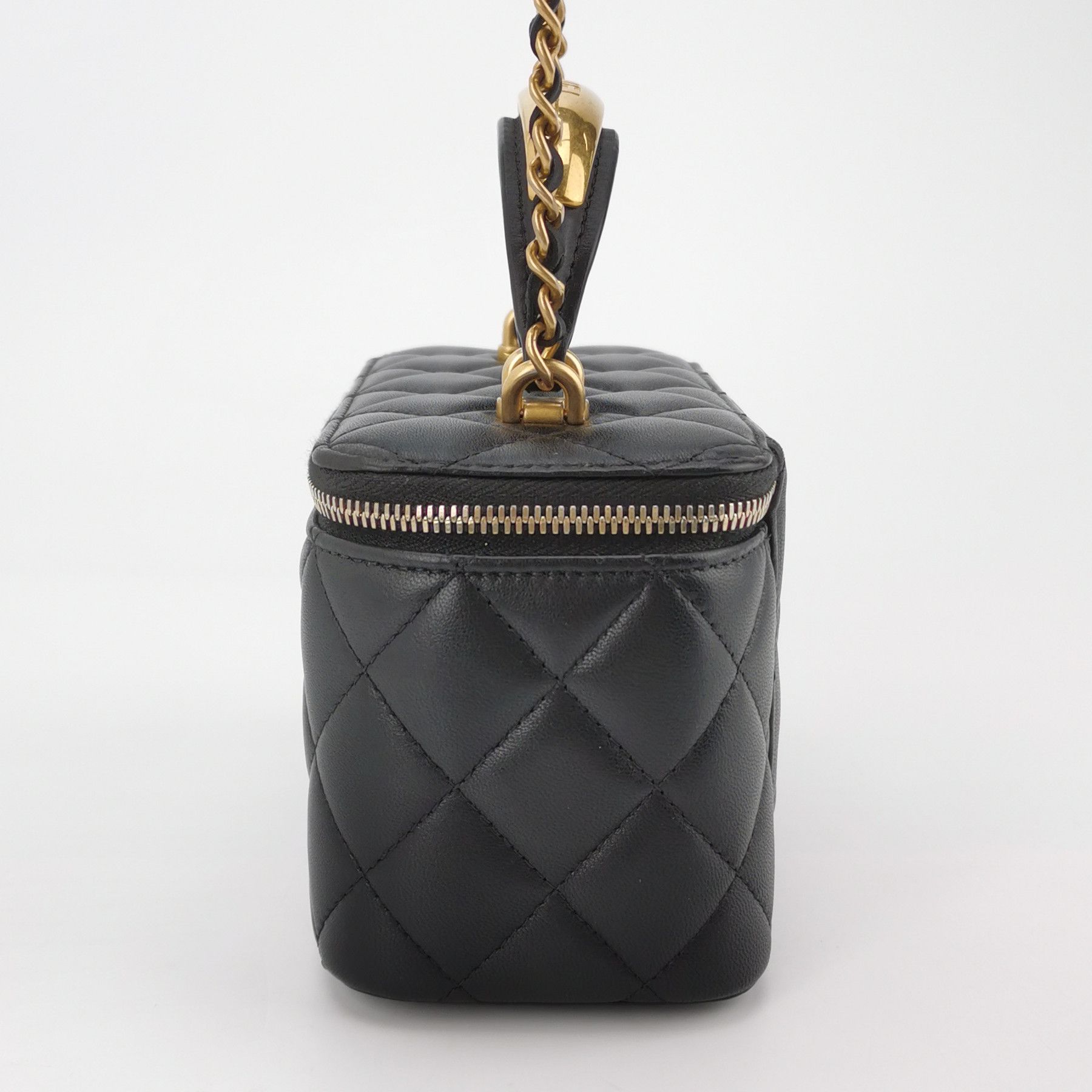 Chanel Chanel Women os Shoulder Bags Size ONE SIZE - 3 Thumbnail