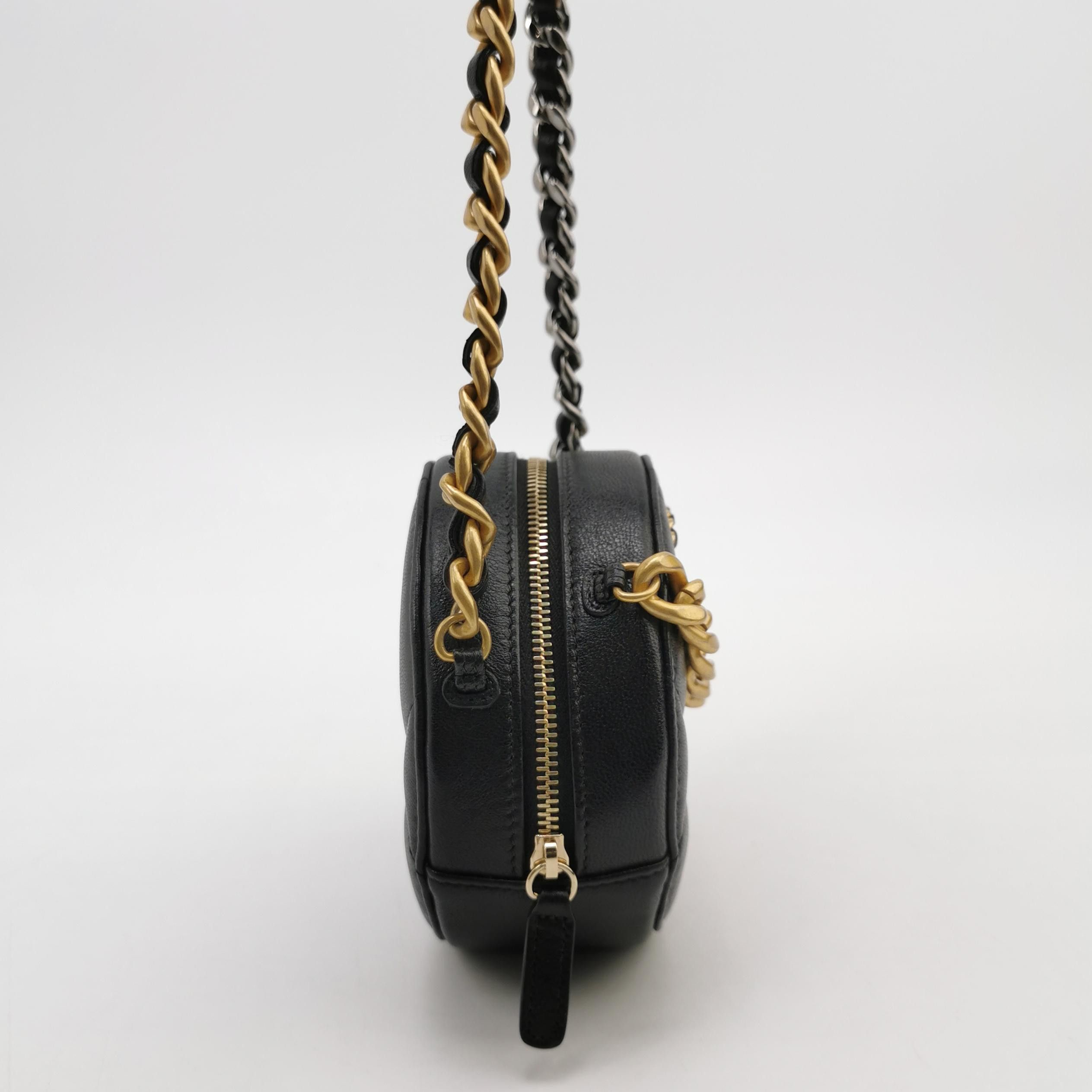Chanel Chanel Women os Shoulder Bags Size ONE SIZE - 4 Thumbnail