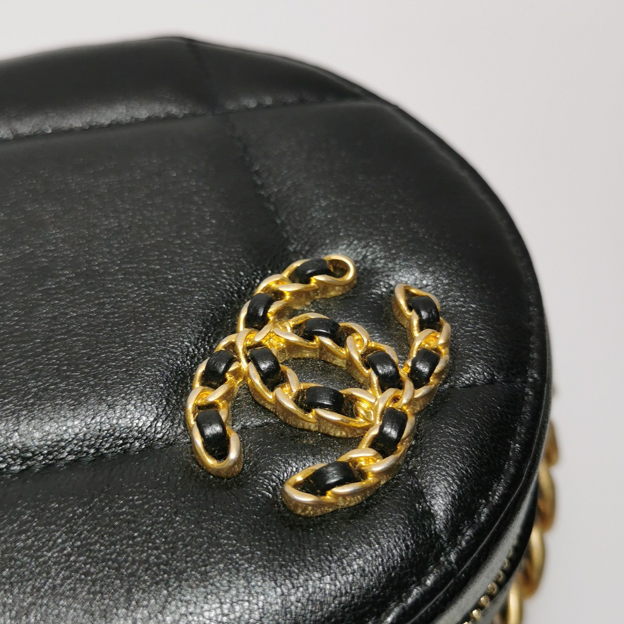 Chanel Chanel Women os Shoulder Bags Size ONE SIZE - 16 Thumbnail