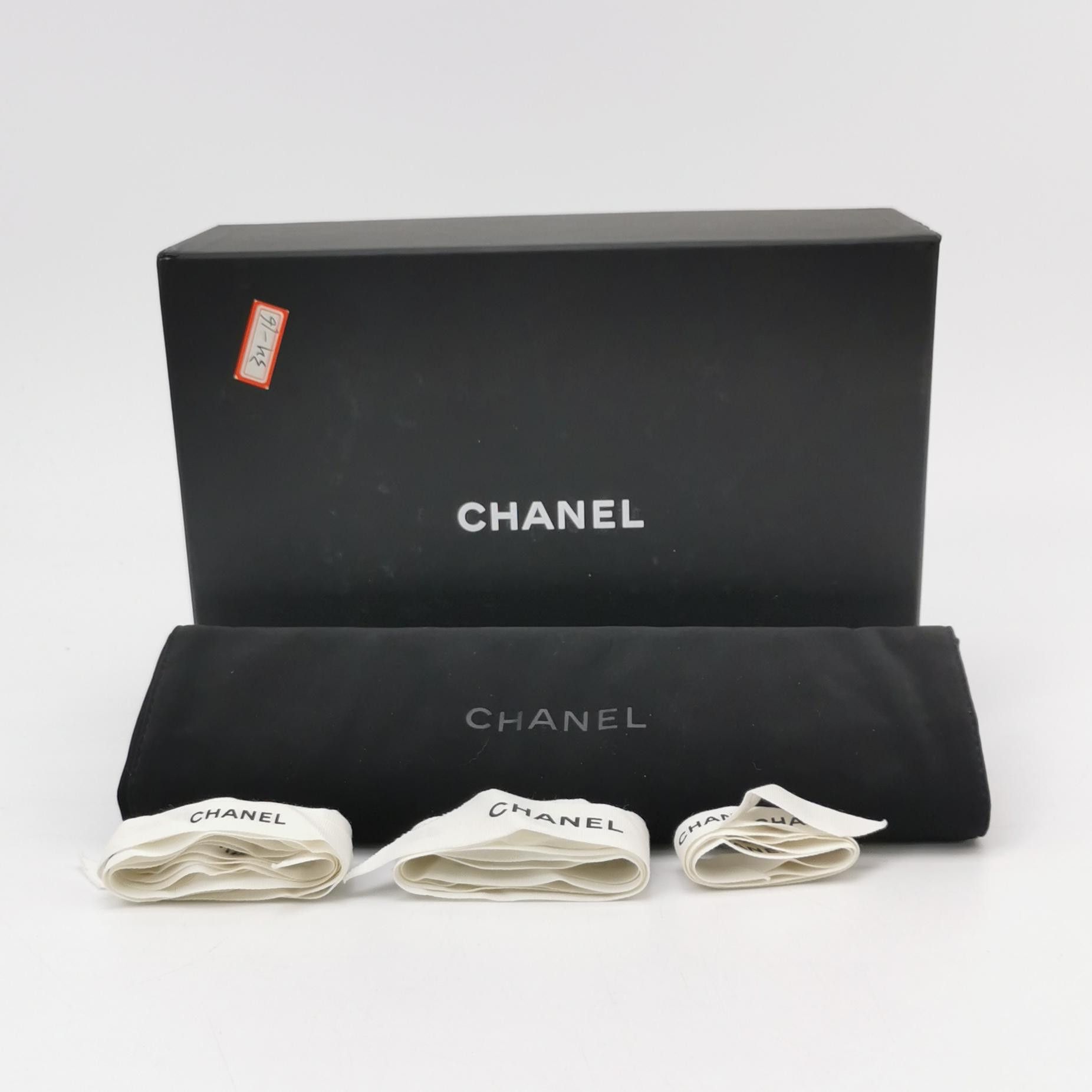 Chanel Chanel Women os Shoulder Bags Size ONE SIZE - 10 Thumbnail