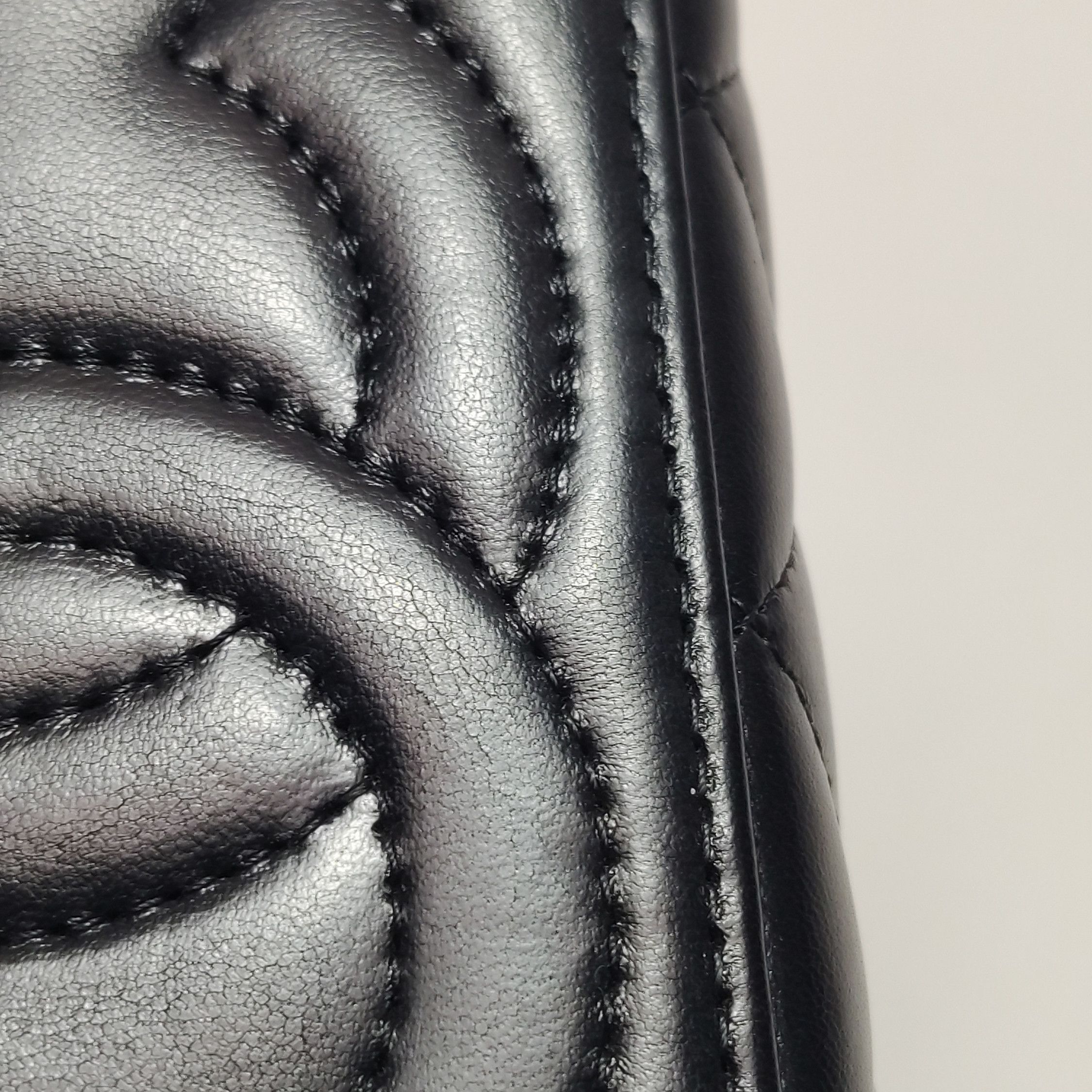 Chanel Chanel Women os Shoulder Bags Size ONE SIZE - 16 Thumbnail