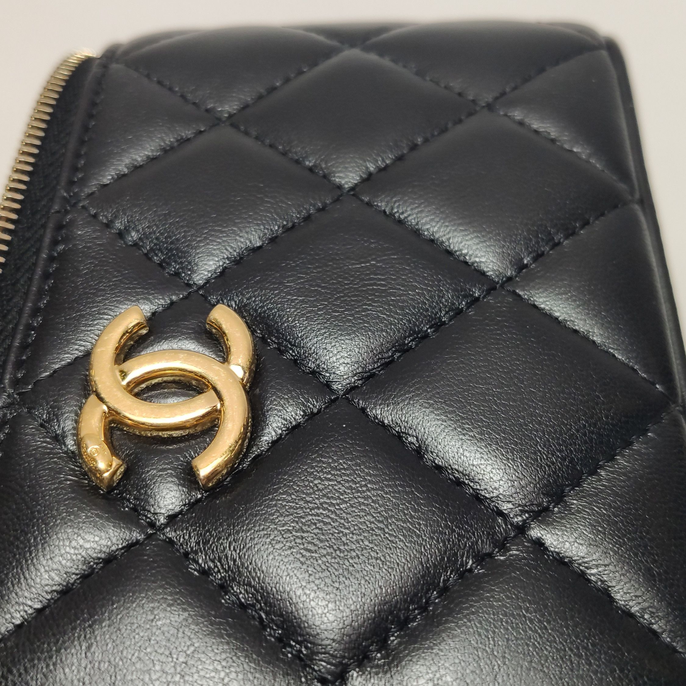 Chanel Chanel Women os Shoulder Bags Size ONE SIZE - 12 Thumbnail
