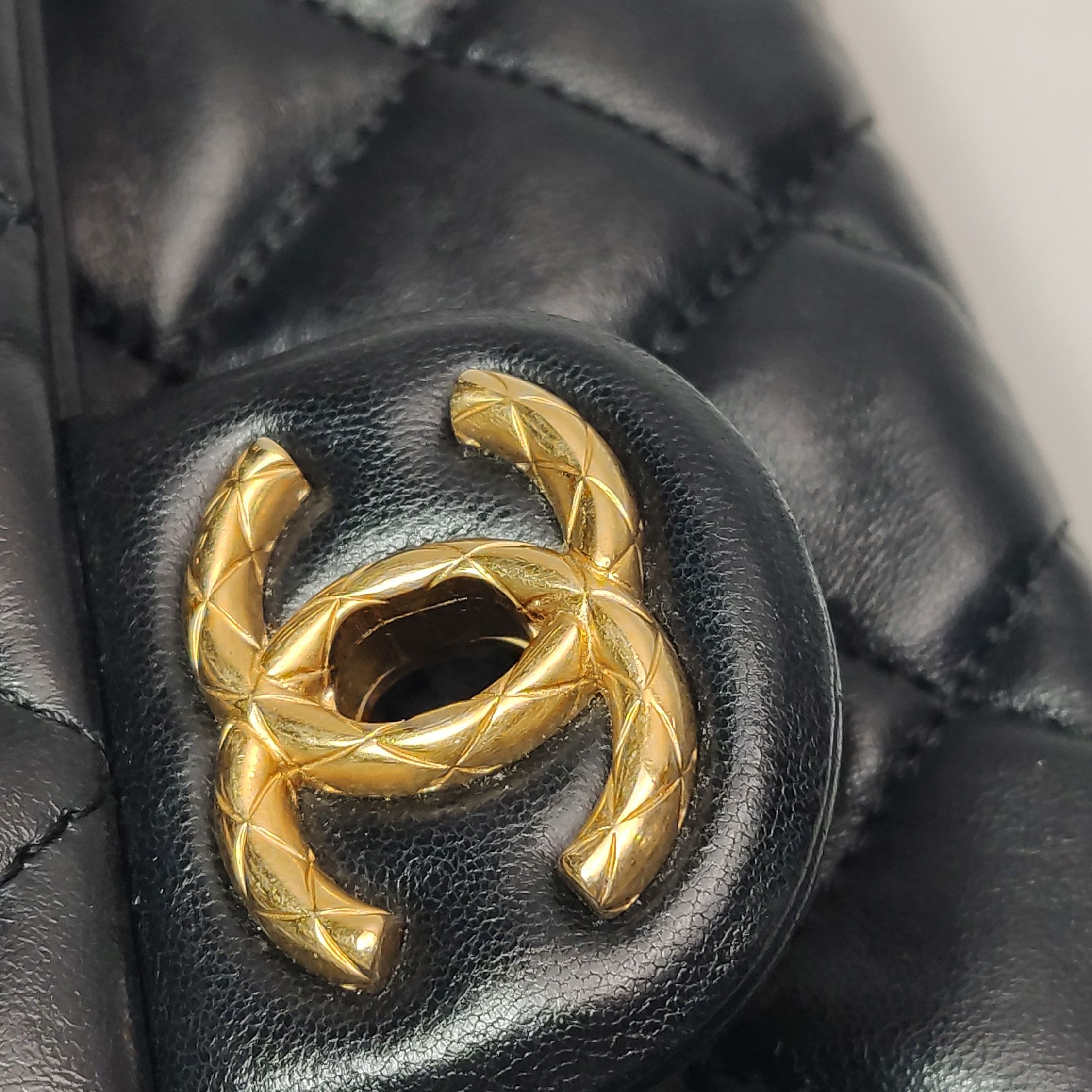 Chanel Chanel Women os Shoulder Bags Size ONE SIZE - 14 Thumbnail