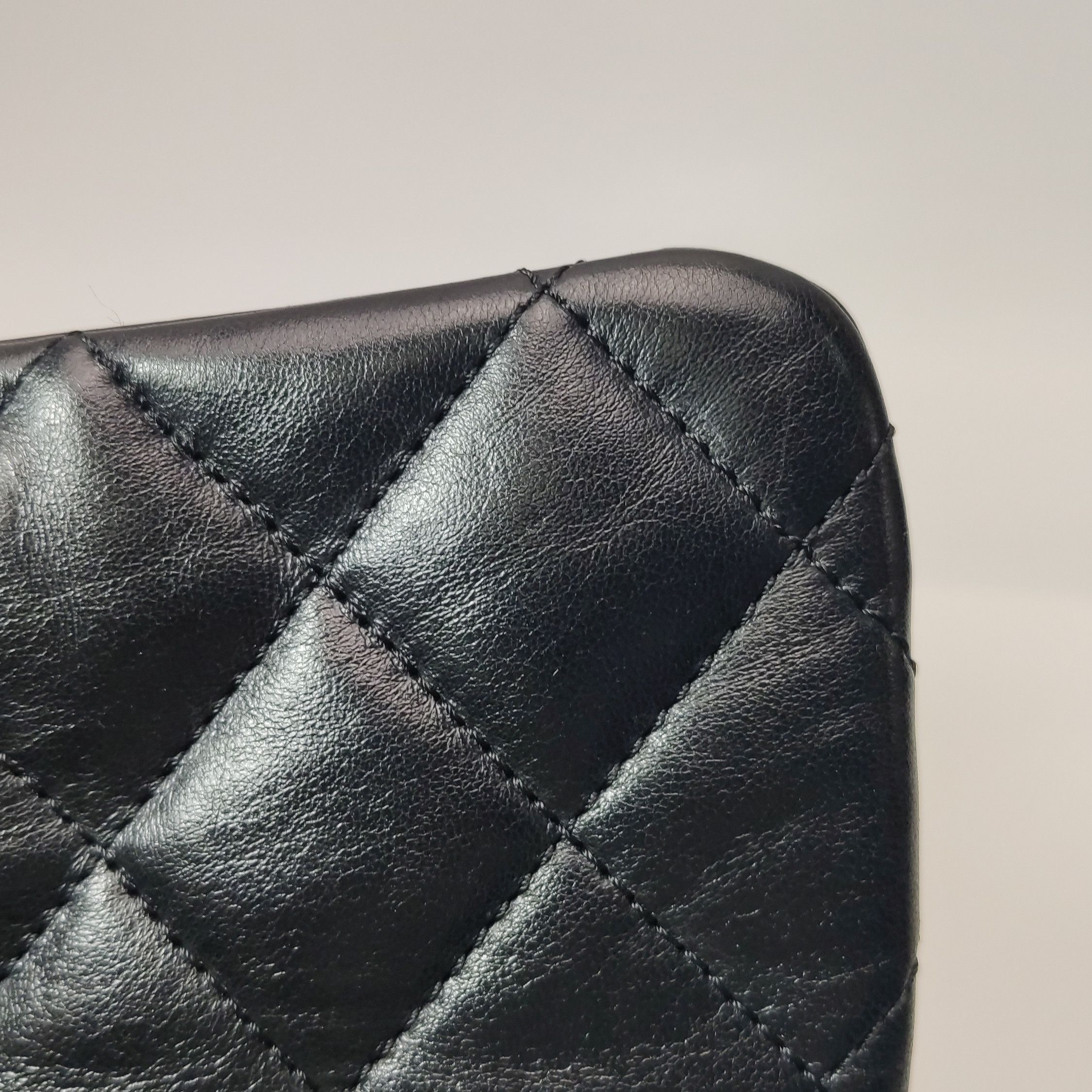 Chanel Chanel Women os Shoulder Bags Size ONE SIZE - 21 Thumbnail