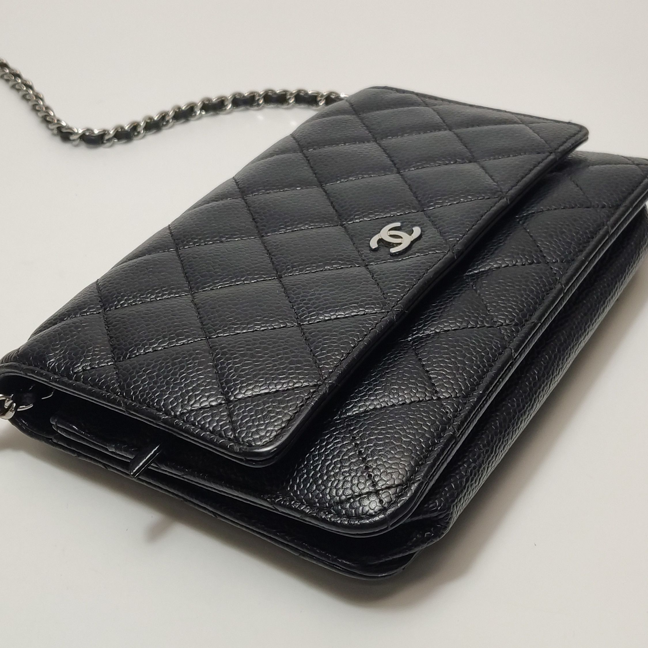 Chanel Chanel Women os Shoulder Bags Size ONE SIZE - 25 Thumbnail