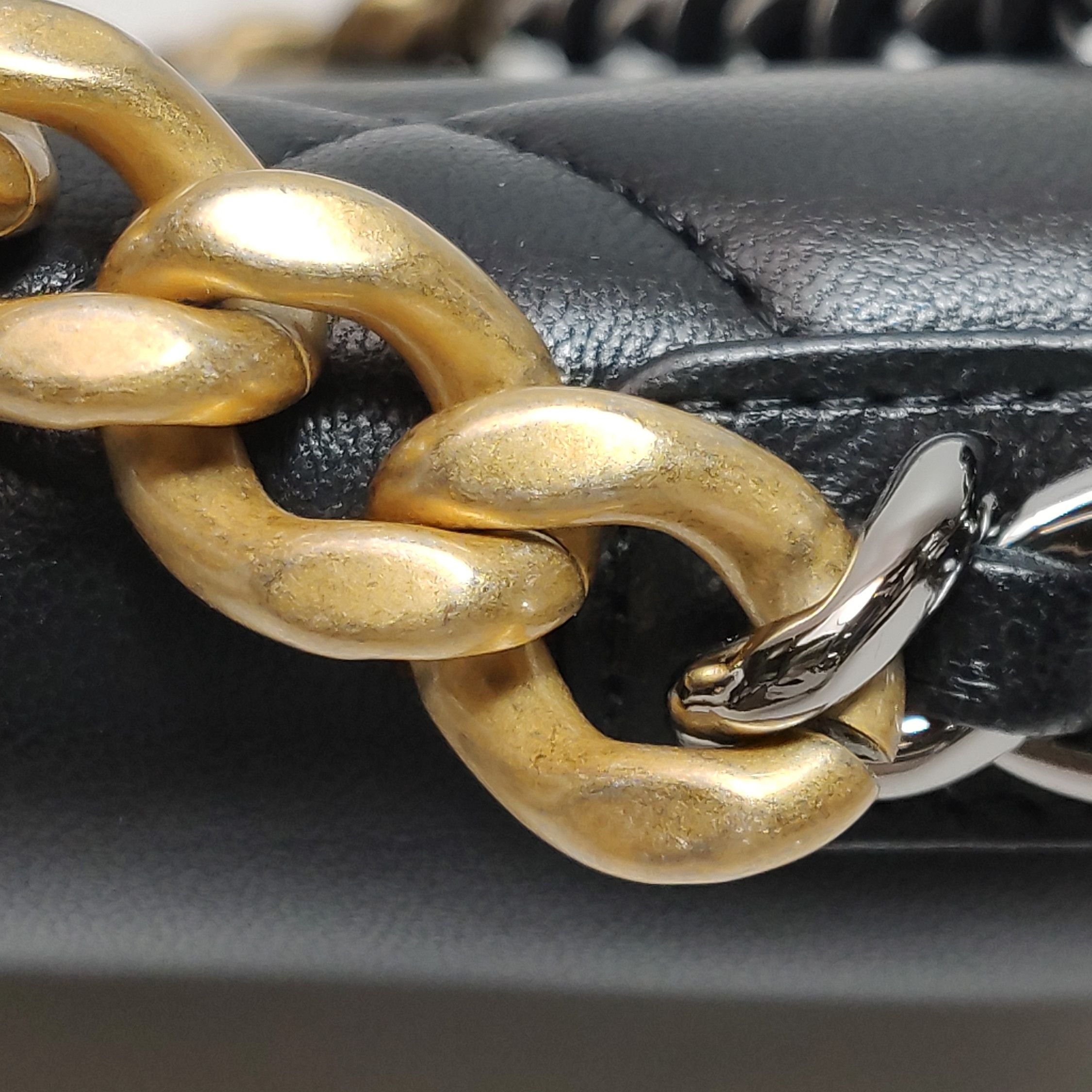 Chanel Chanel Women os Shoulder Bags Size ONE SIZE - 14 Thumbnail