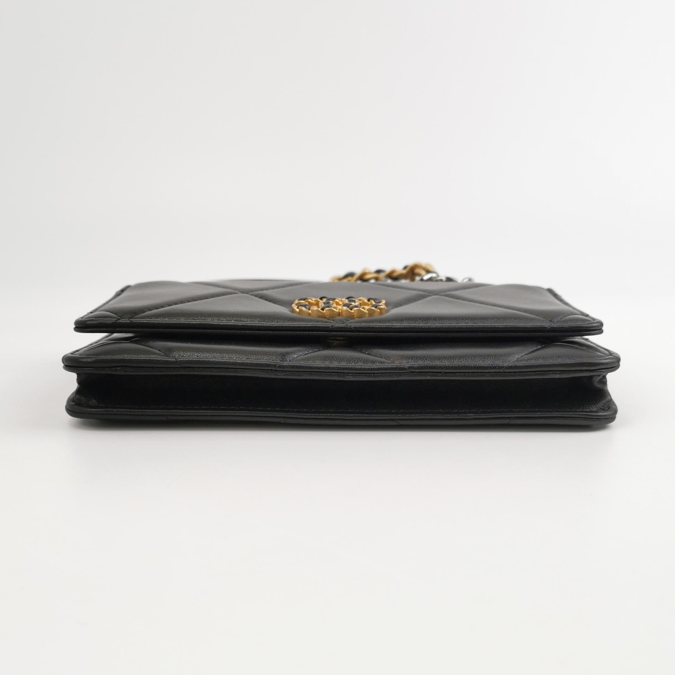 Chanel Chanel Women os Shoulder Bags Size ONE SIZE - 6 Thumbnail