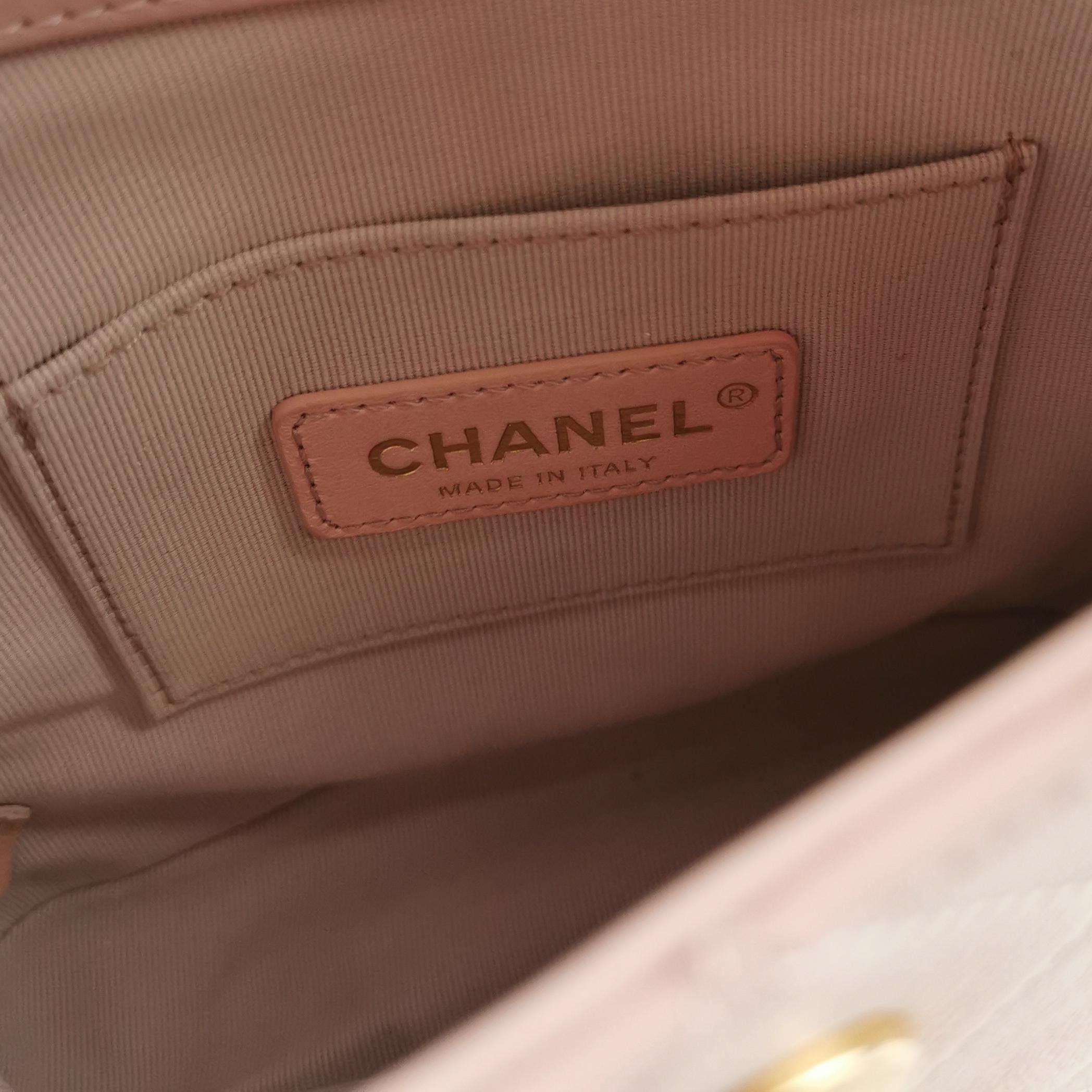 Chanel Chanel Women os Shoulder Bags Size ONE SIZE - 8 Thumbnail