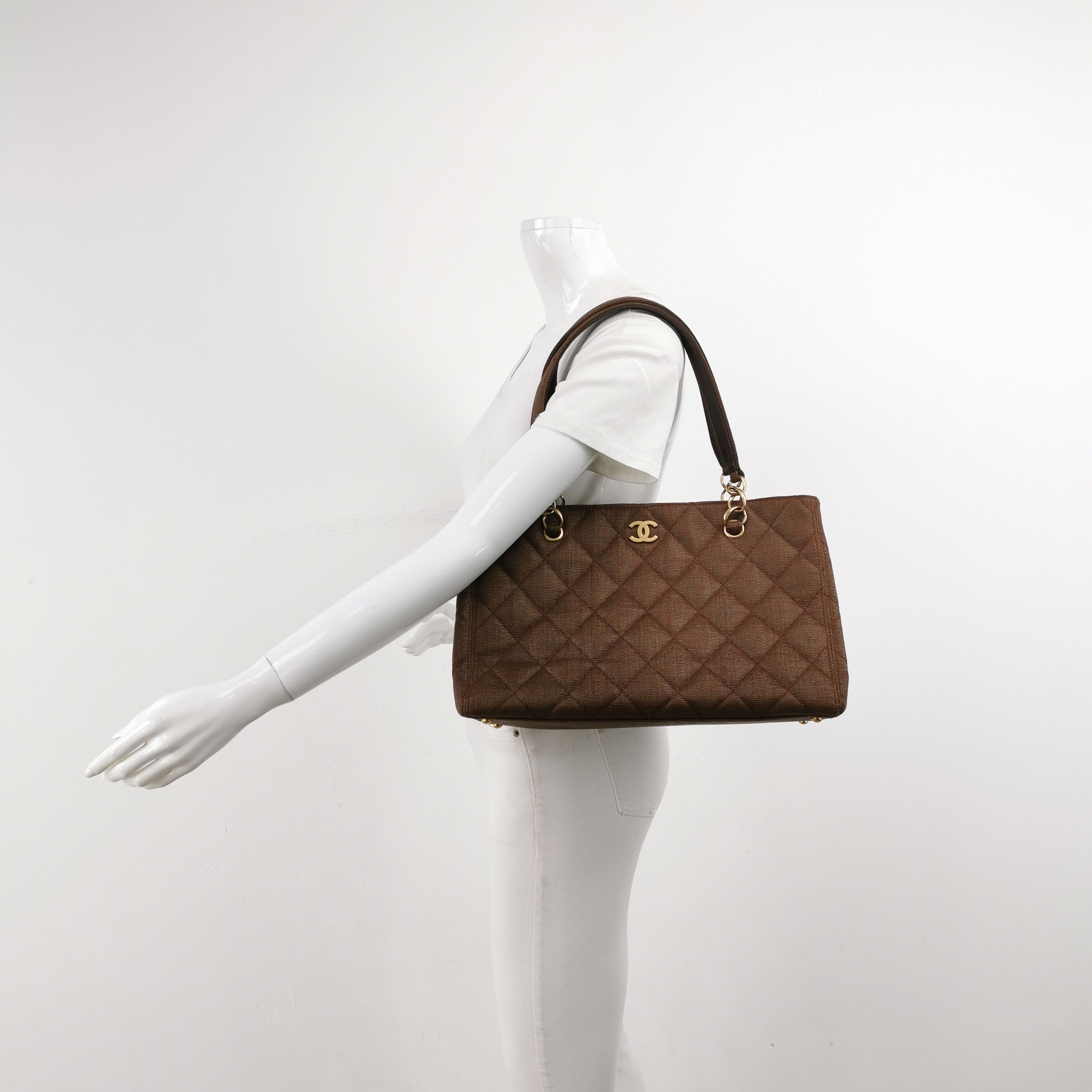 Chanel Chanel Women os Shoulder Bags Size ONE SIZE - 2 Thumbnail