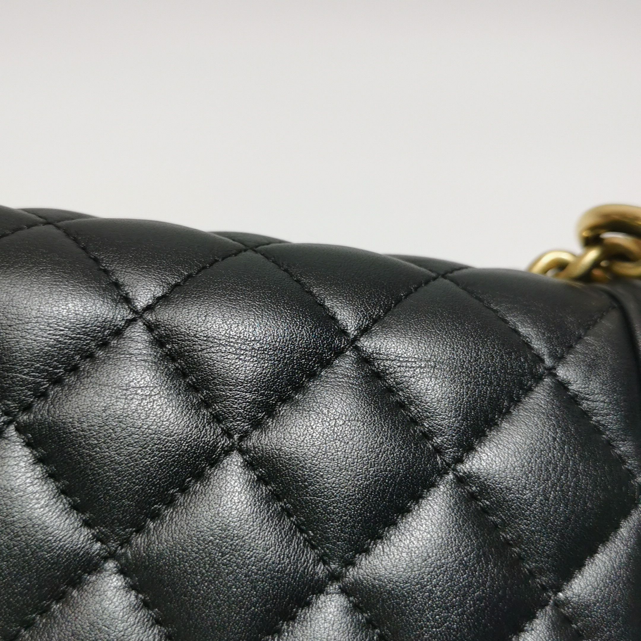 Chanel Chanel Women os Shoulder Bags Size ONE SIZE - 20 Thumbnail