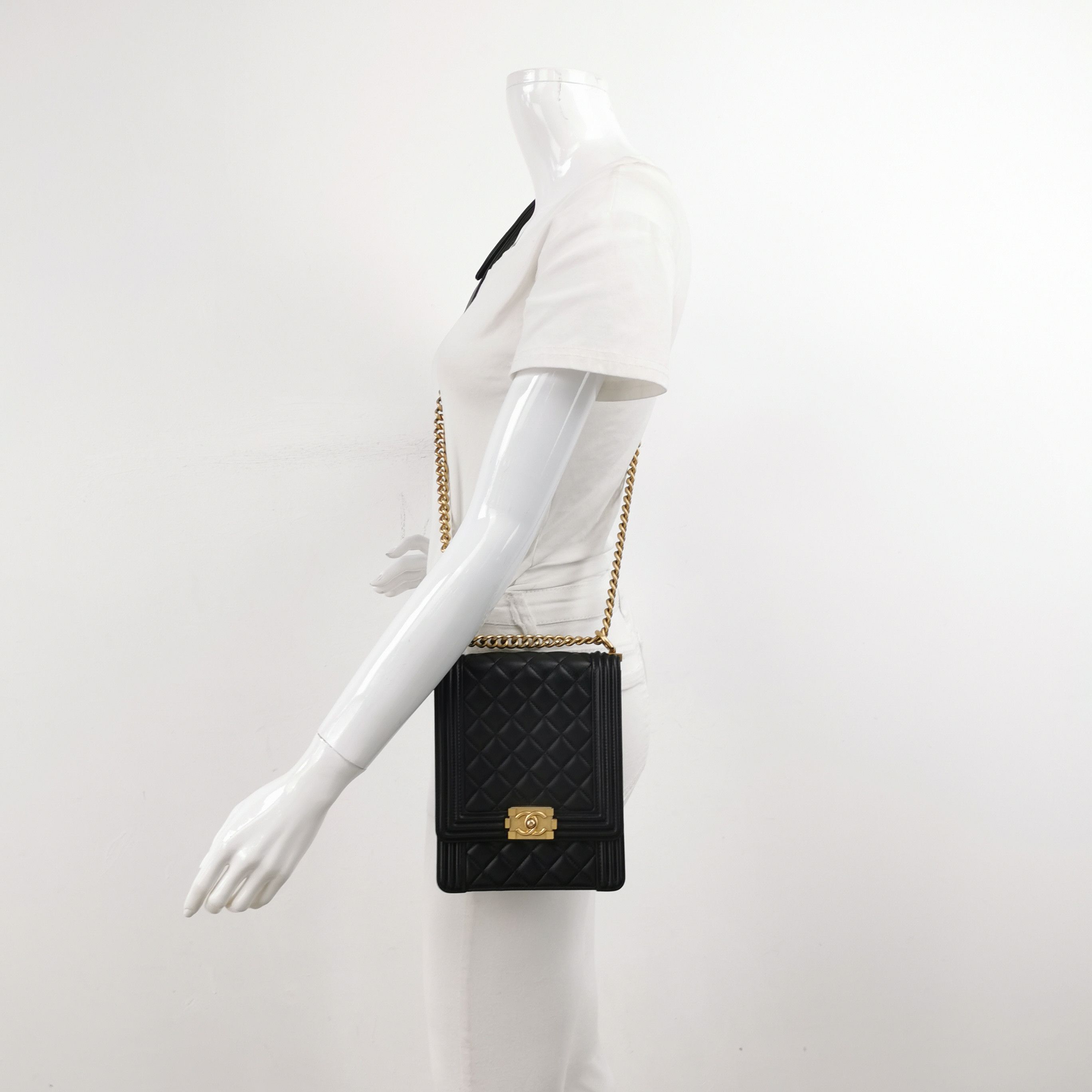 Chanel Chanel Women os Shoulder Bags Size ONE SIZE - 2 Thumbnail