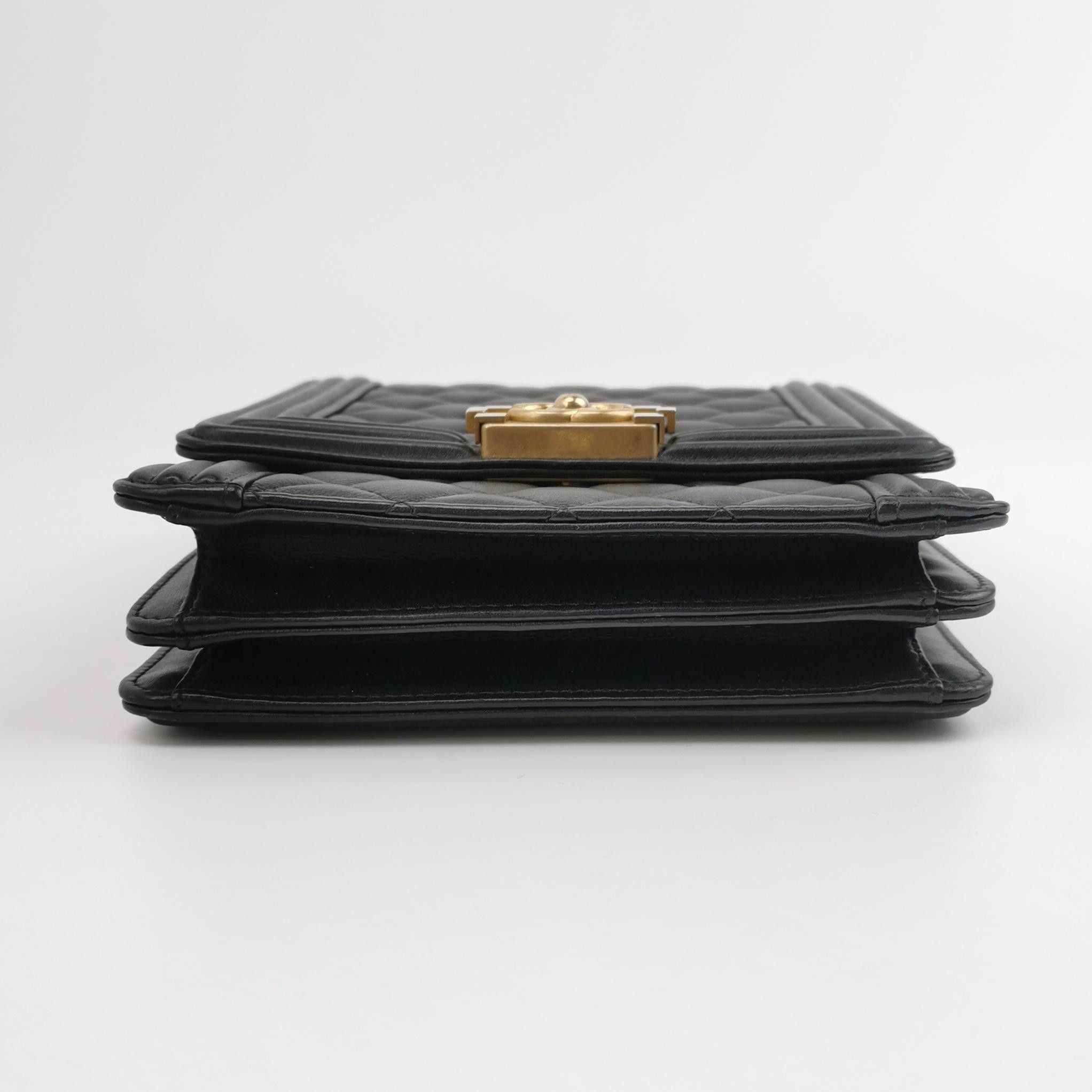 Chanel Chanel Women os Shoulder Bags Size ONE SIZE - 6 Thumbnail
