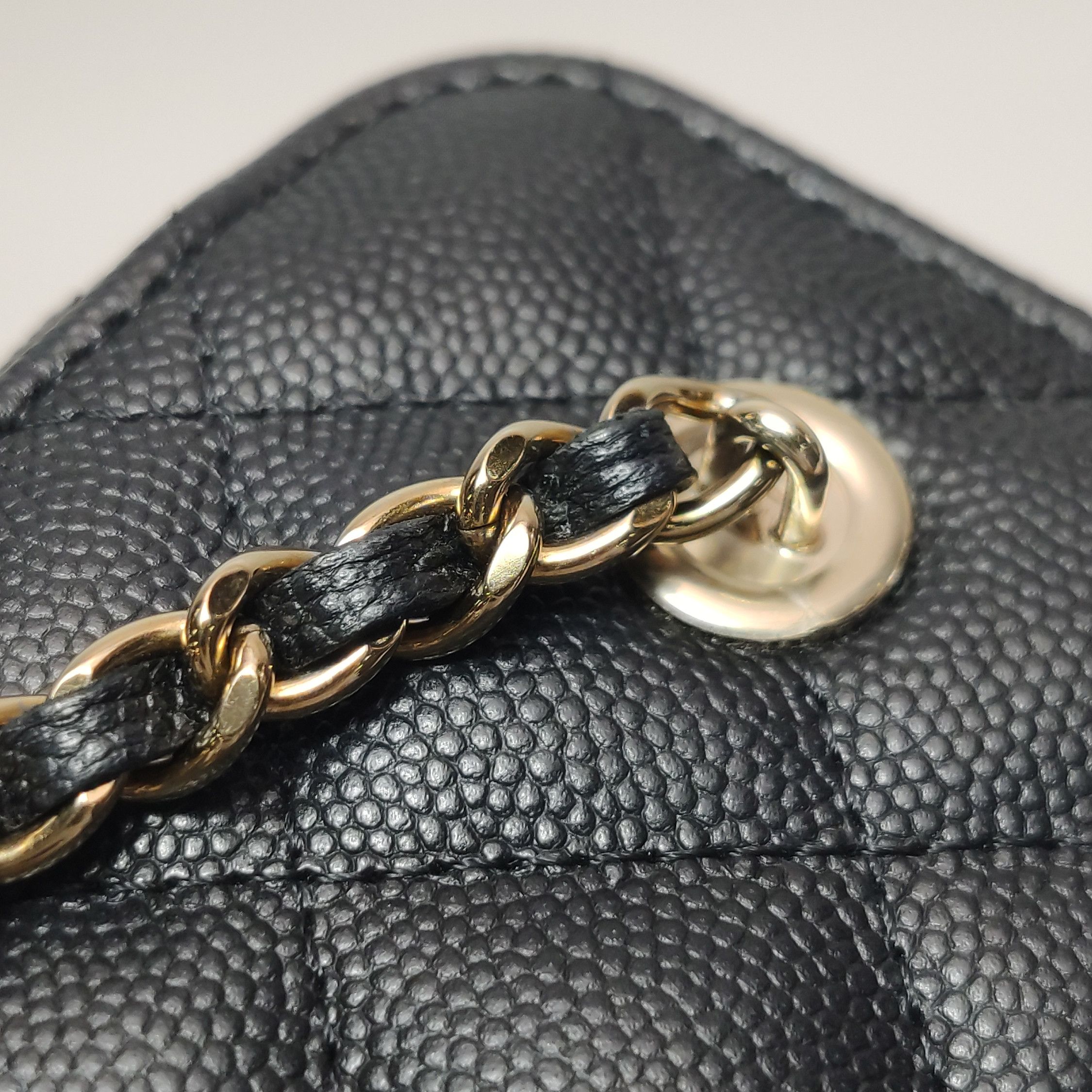 Chanel Chanel Women os Shoulder Bags Size ONE SIZE - 12 Thumbnail