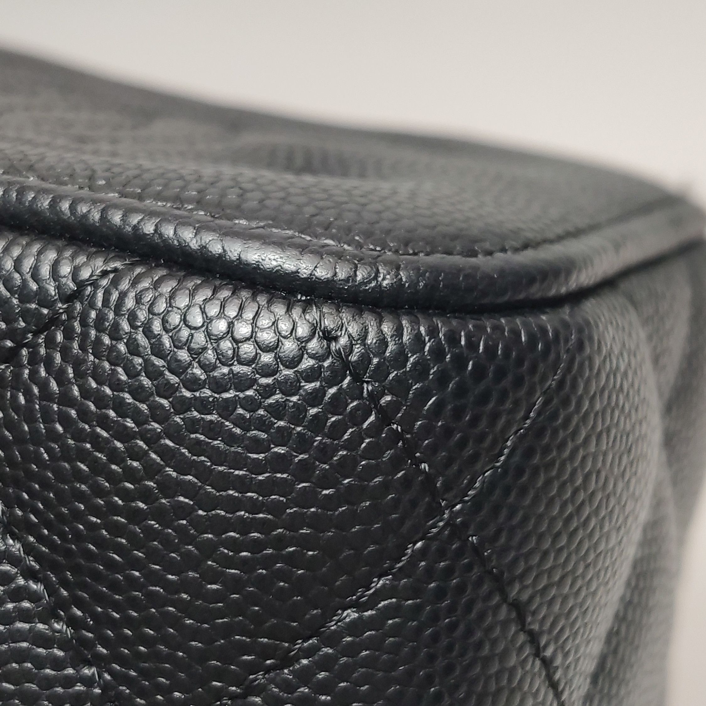 Chanel Chanel Women os Shoulder Bags Size ONE SIZE - 18 Thumbnail