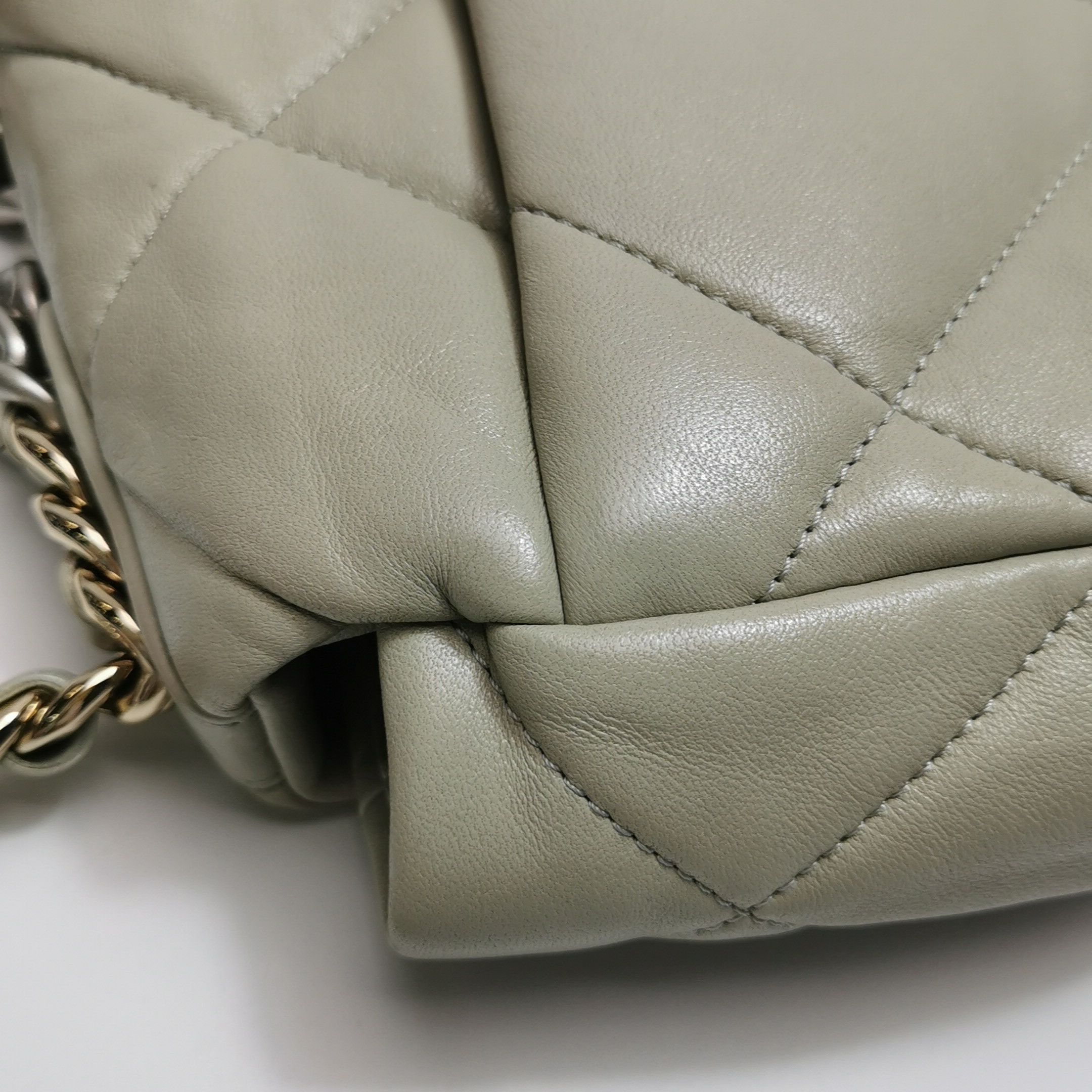Chanel Chanel Women os Shoulder Bags Size ONE SIZE - 20 Thumbnail