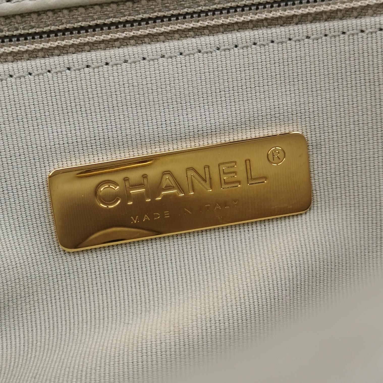 Chanel Chanel Women os Shoulder Bags Size ONE SIZE - 8 Thumbnail