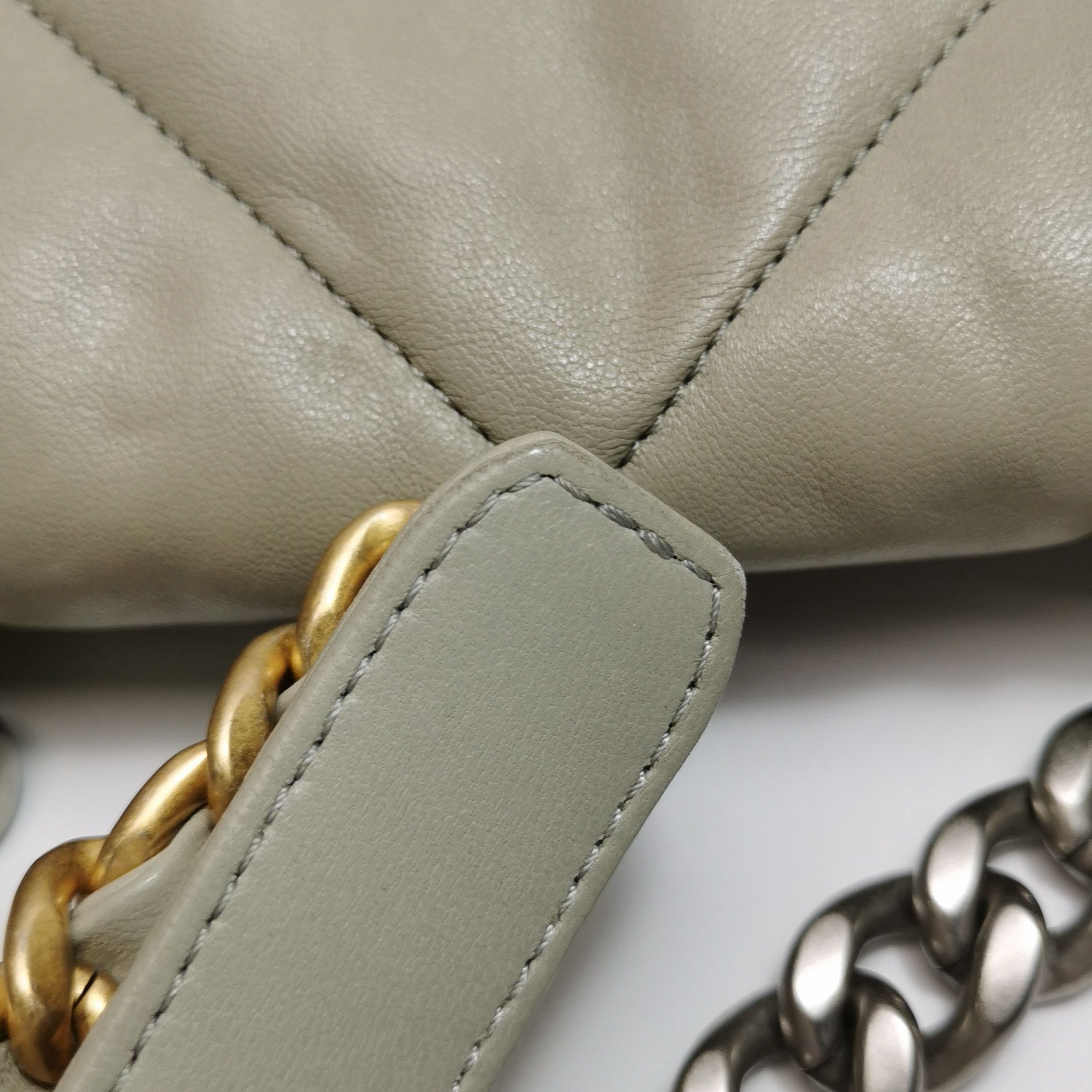 Chanel Chanel Women os Shoulder Bags Size ONE SIZE - 12 Thumbnail