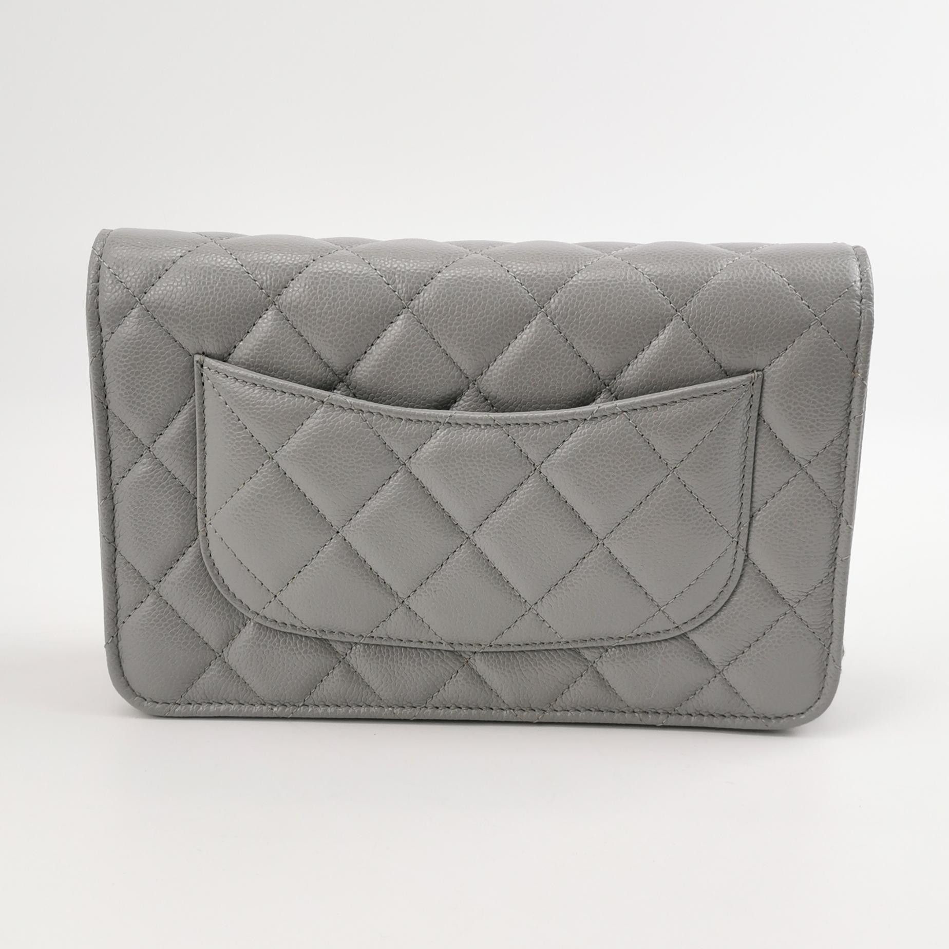 Chanel Chanel Women os Crossbody Bags Size ONE SIZE - 5 Thumbnail