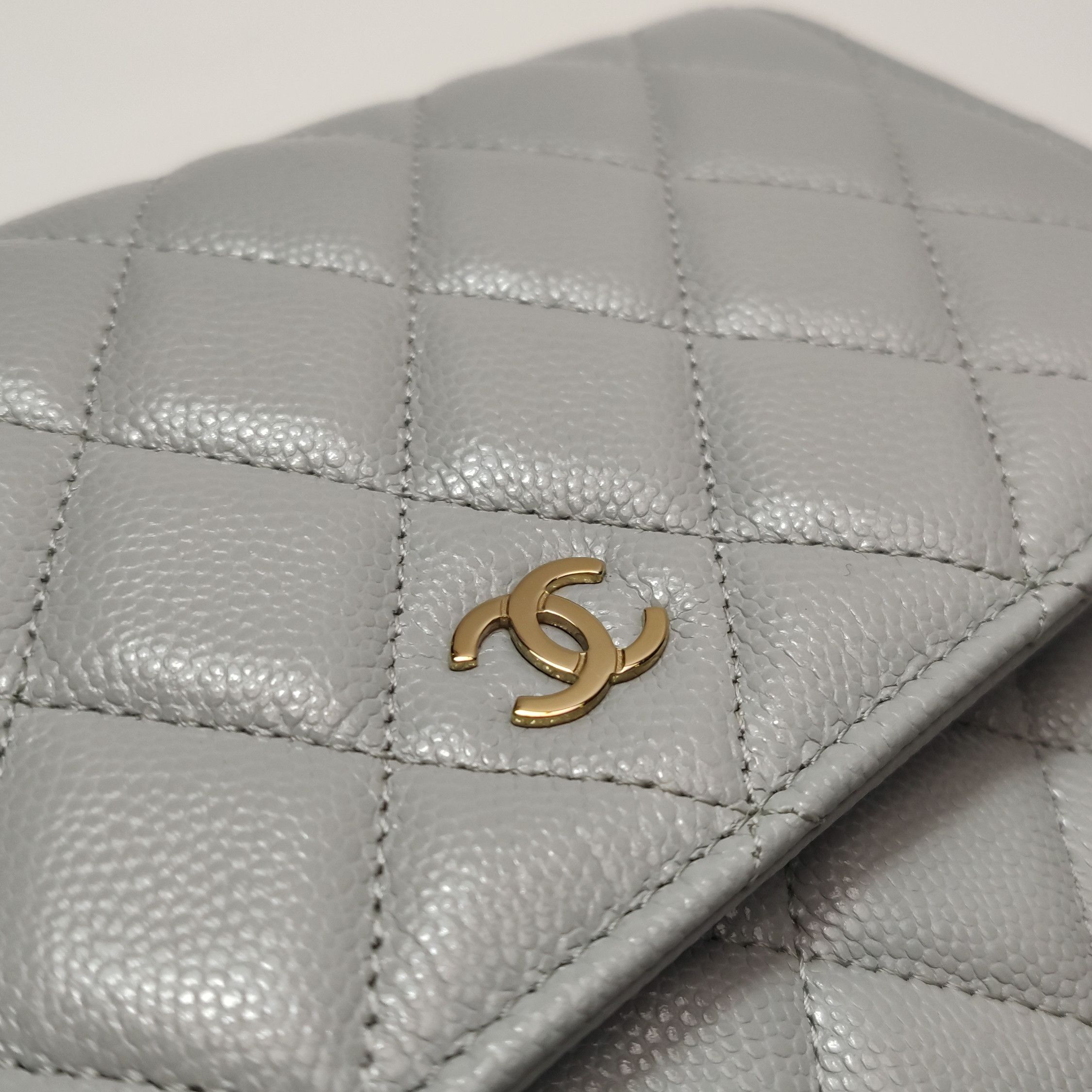 Chanel Chanel Women os Crossbody Bags Size ONE SIZE - 15 Thumbnail