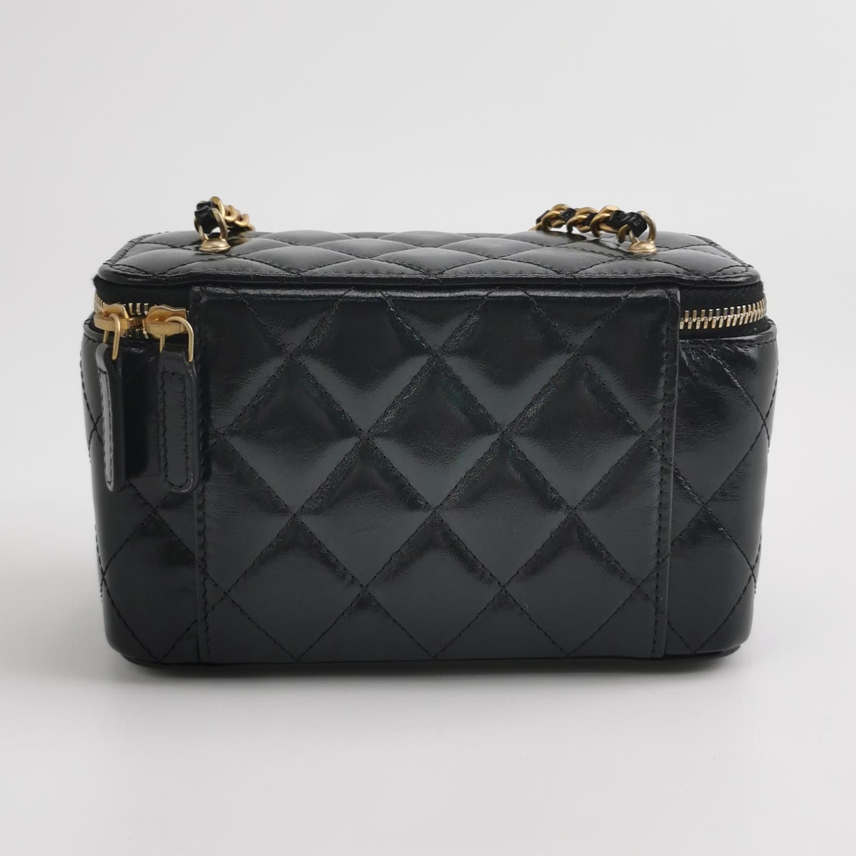 Chanel Chanel Women os Shoulder Bags Size ONE SIZE - 5 Thumbnail