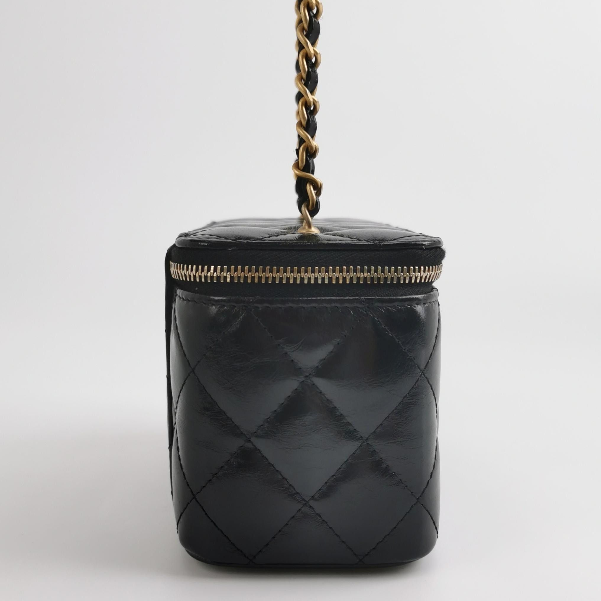 Chanel Chanel Women os Shoulder Bags Size ONE SIZE - 4 Thumbnail