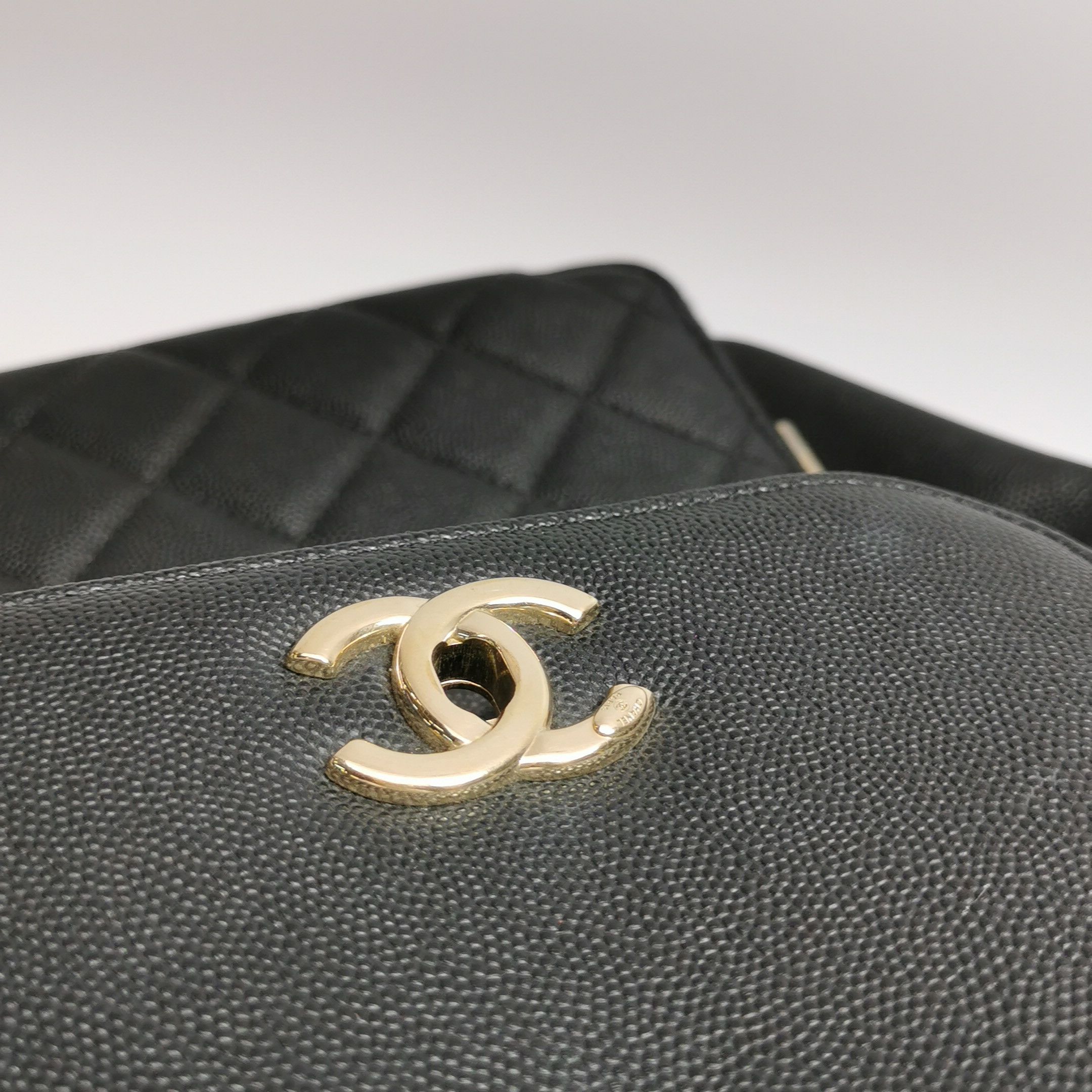 Chanel Chanel Women os Backpacks Size ONE SIZE - 16 Thumbnail