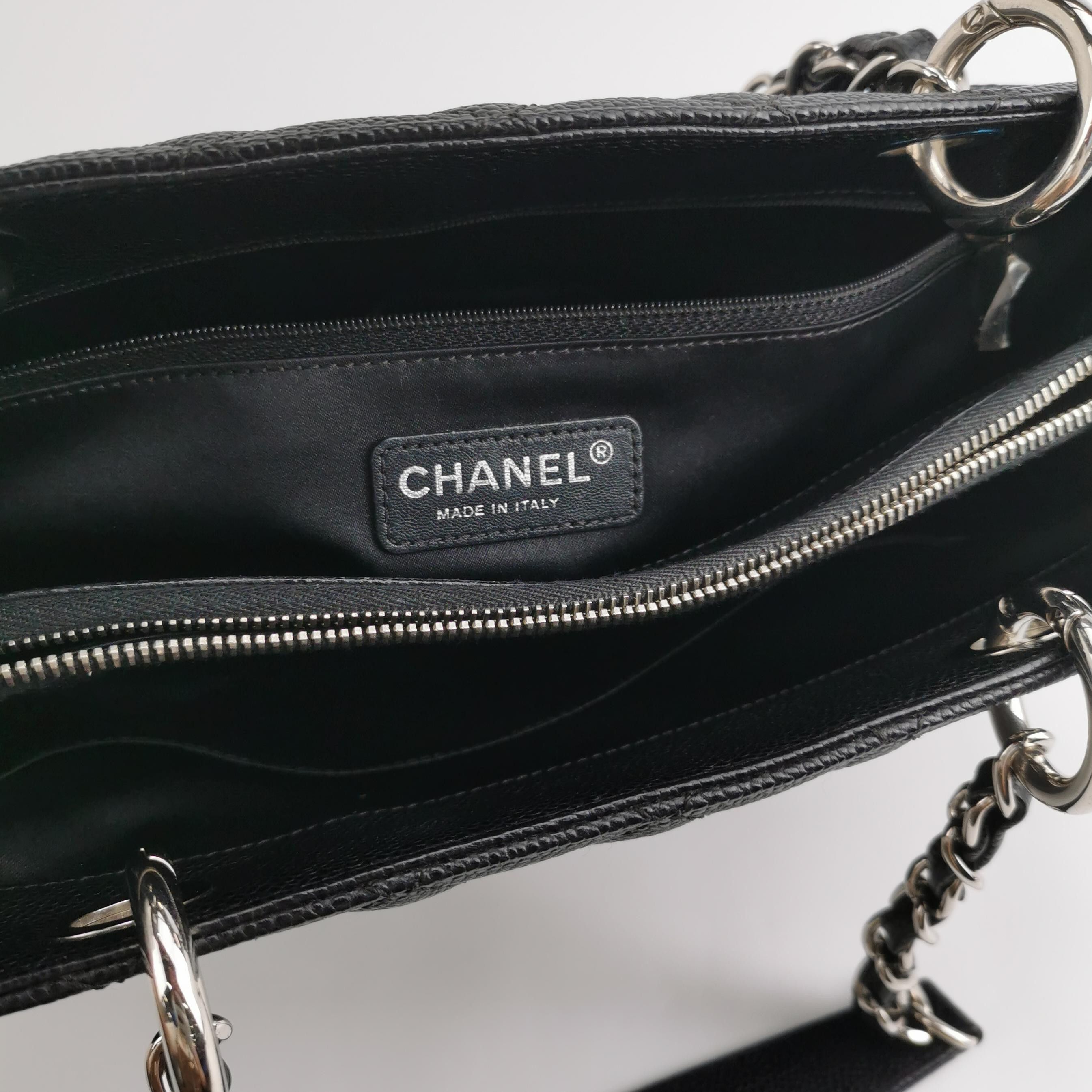 Chanel Chanel Women os Shoulder Bags Size ONE SIZE - 8 Thumbnail