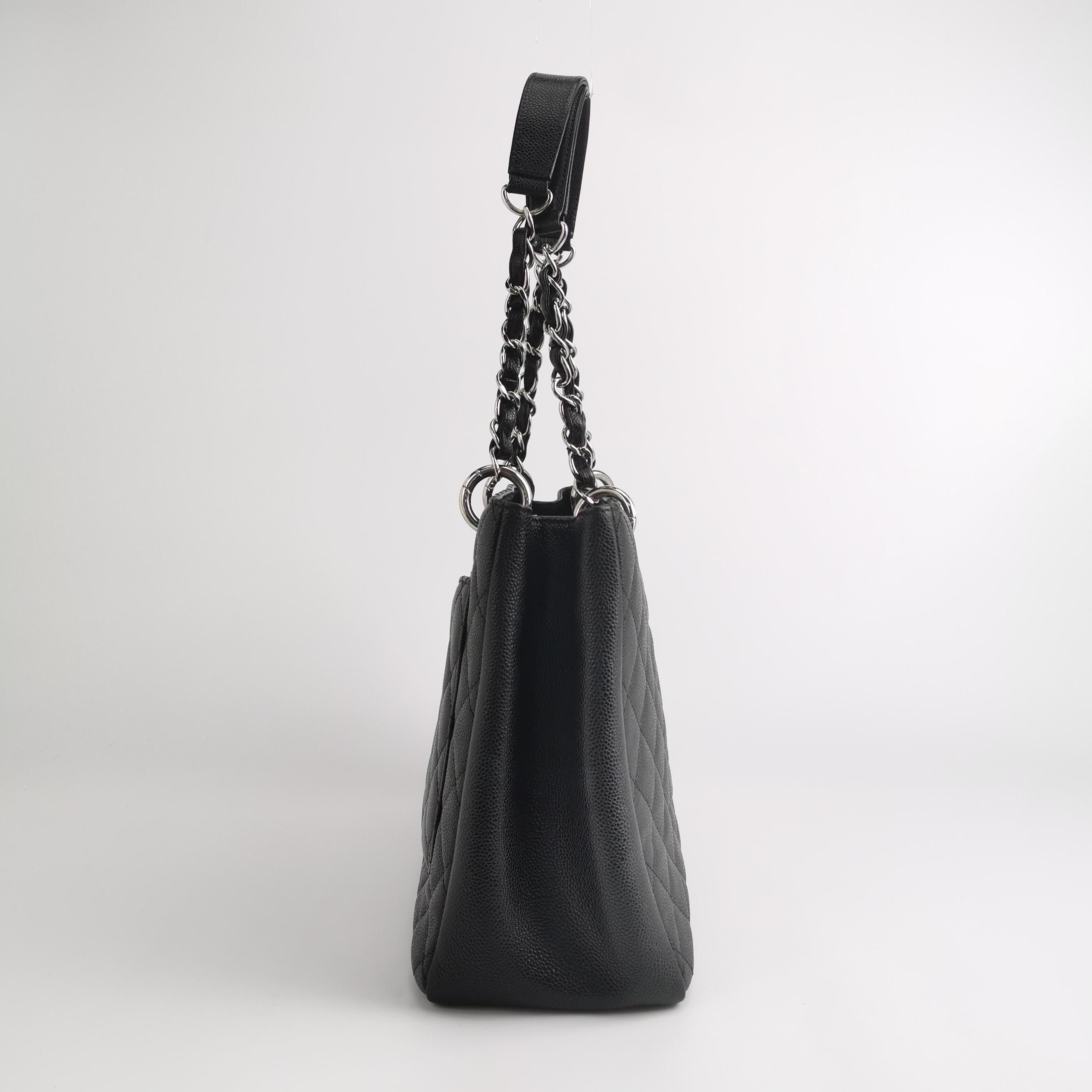 Chanel Chanel Women os Shoulder Bags Size ONE SIZE - 4 Thumbnail