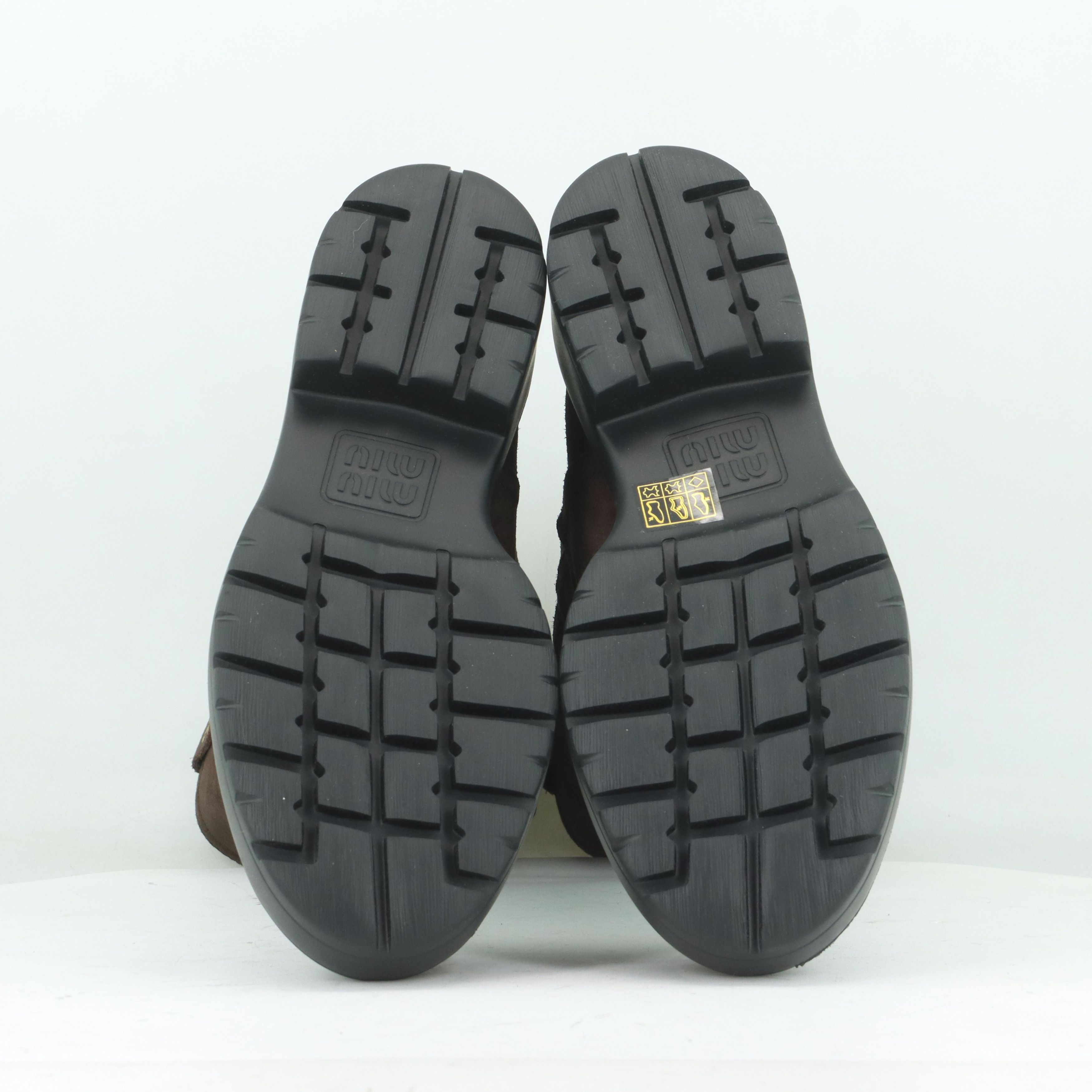 Miu Miu Miu Miu Suede Boots Size 36.5 Size US 6.5 / IT 36.5 - 8 Thumbnail