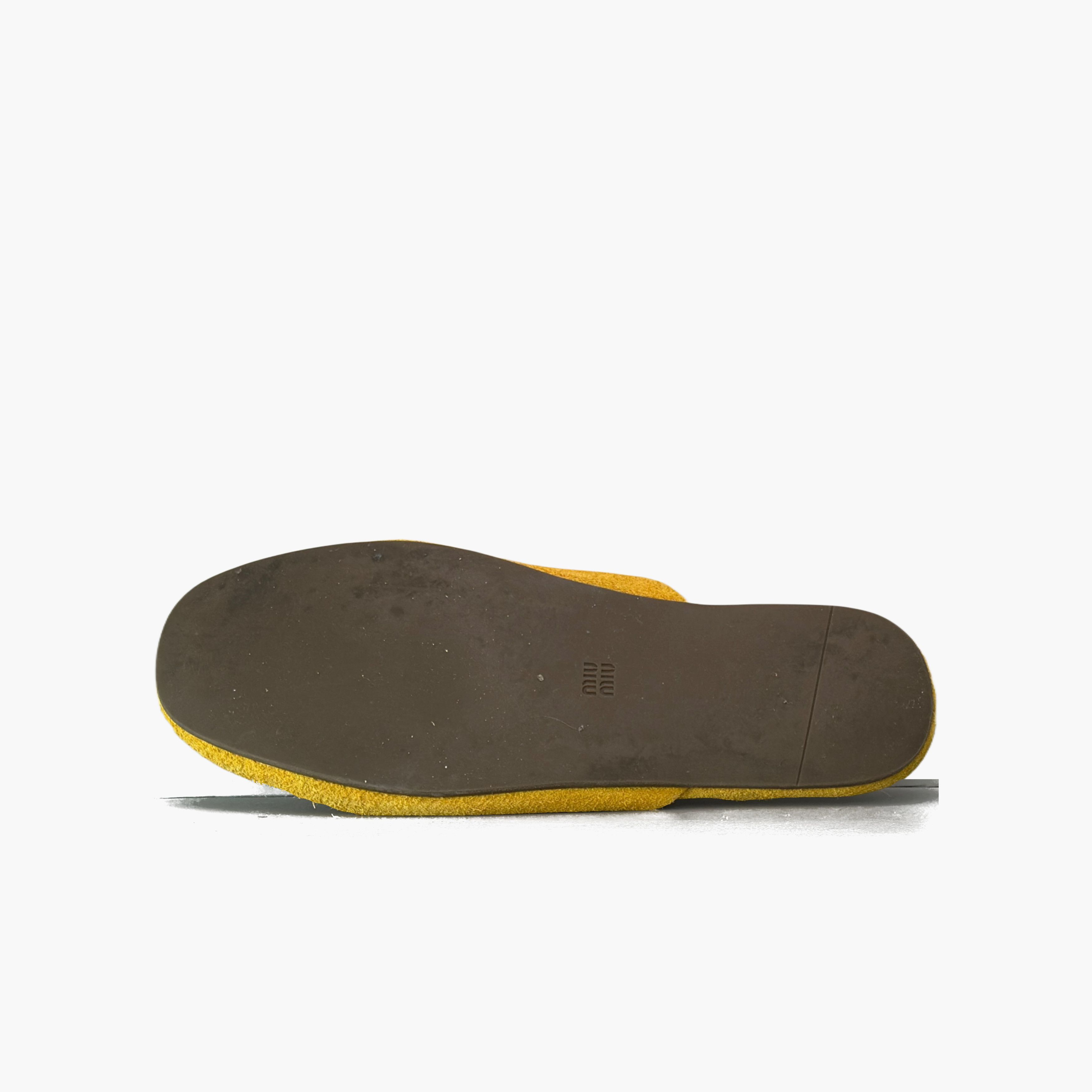 Miu Miu Miu Miu Suede Logo Slides Size 38 Size US 8 / IT 38 - 8 Thumbnail