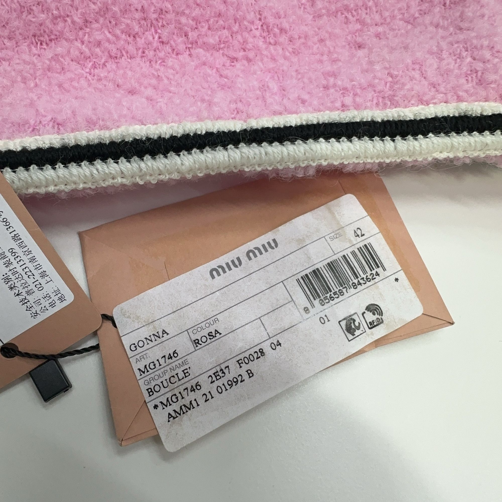 Miu Miu Miu Miu Bouclé Trim Mini Skirt Size 42 Size 28" / US 6 / IT 42 - 4 Thumbnail