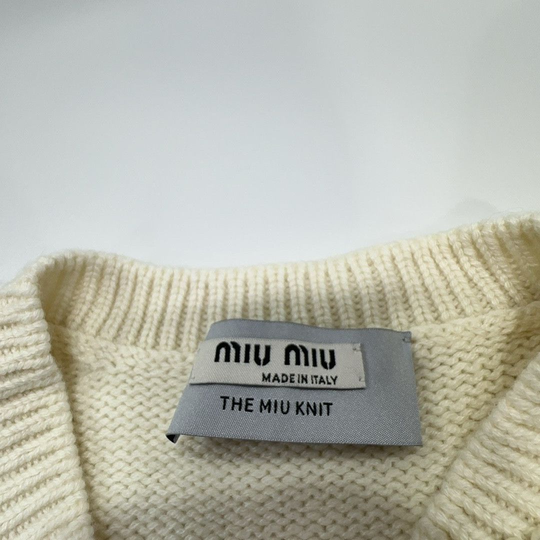 Miu Miu Miu Miu Pearl Embellished Knit Vest Size 42 Size M / US 6-8 / IT 42-44 - 3 Thumbnail