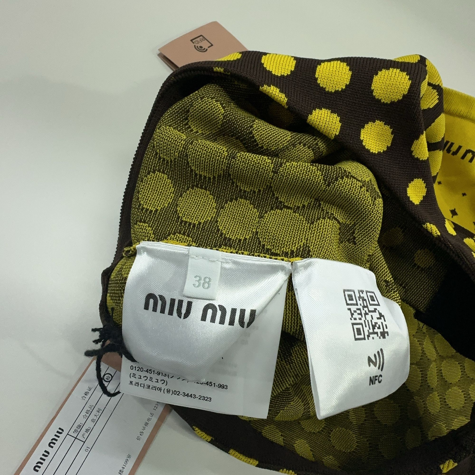 Miu Miu Miu Miu Polka Dot Knit Shorts Size 38 Size 26" / US 2 / IT 38 - 3 Thumbnail