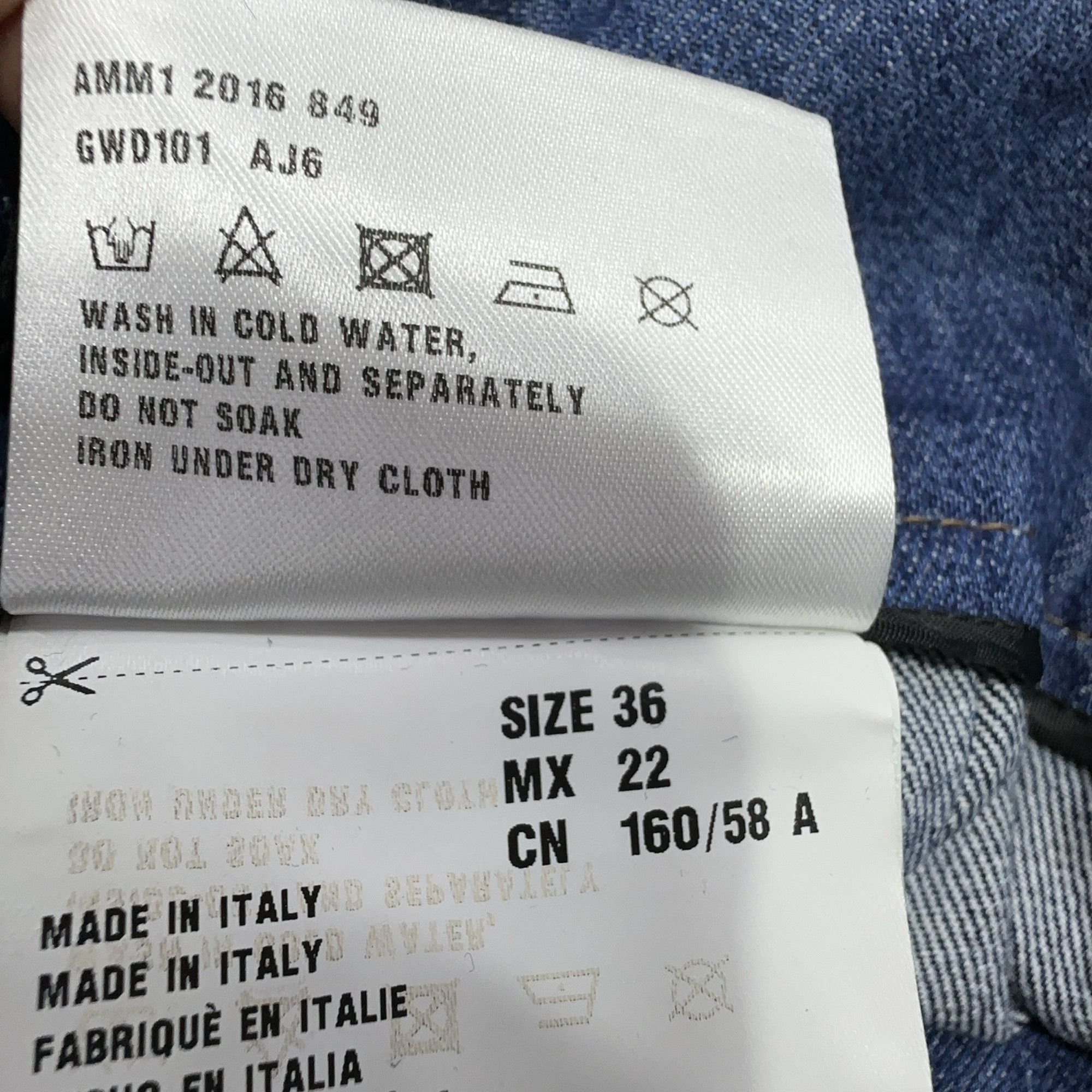 Miu Miu Miu Miu Blue Denim Midi Skirt Size 36 Size 25" / US 0 / IT 36 - 4 Thumbnail