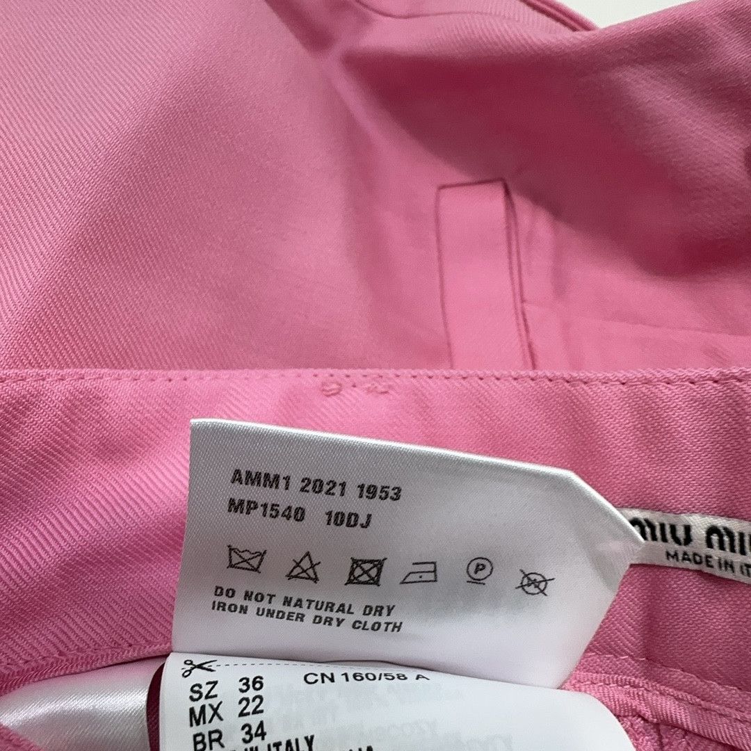 Miu Miu Miu Miu Pink Belted Shorts Size IT 36 Size 25" / US 0 / IT 36 - 4 Thumbnail