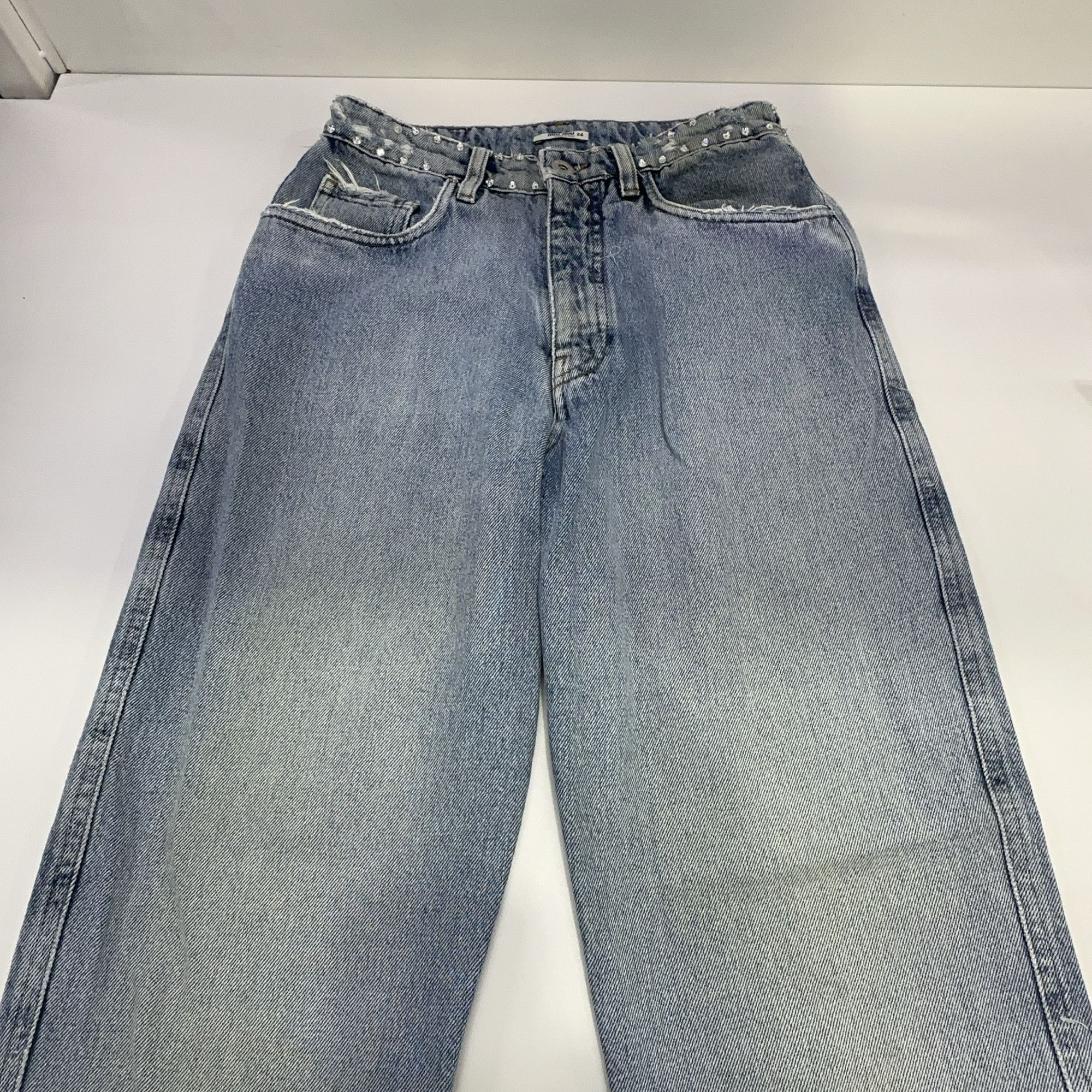 Miu Miu Miu Miu Embellished Waist Jeans Size 24 Size 24" / US 00 / IT 34 - 7 Thumbnail