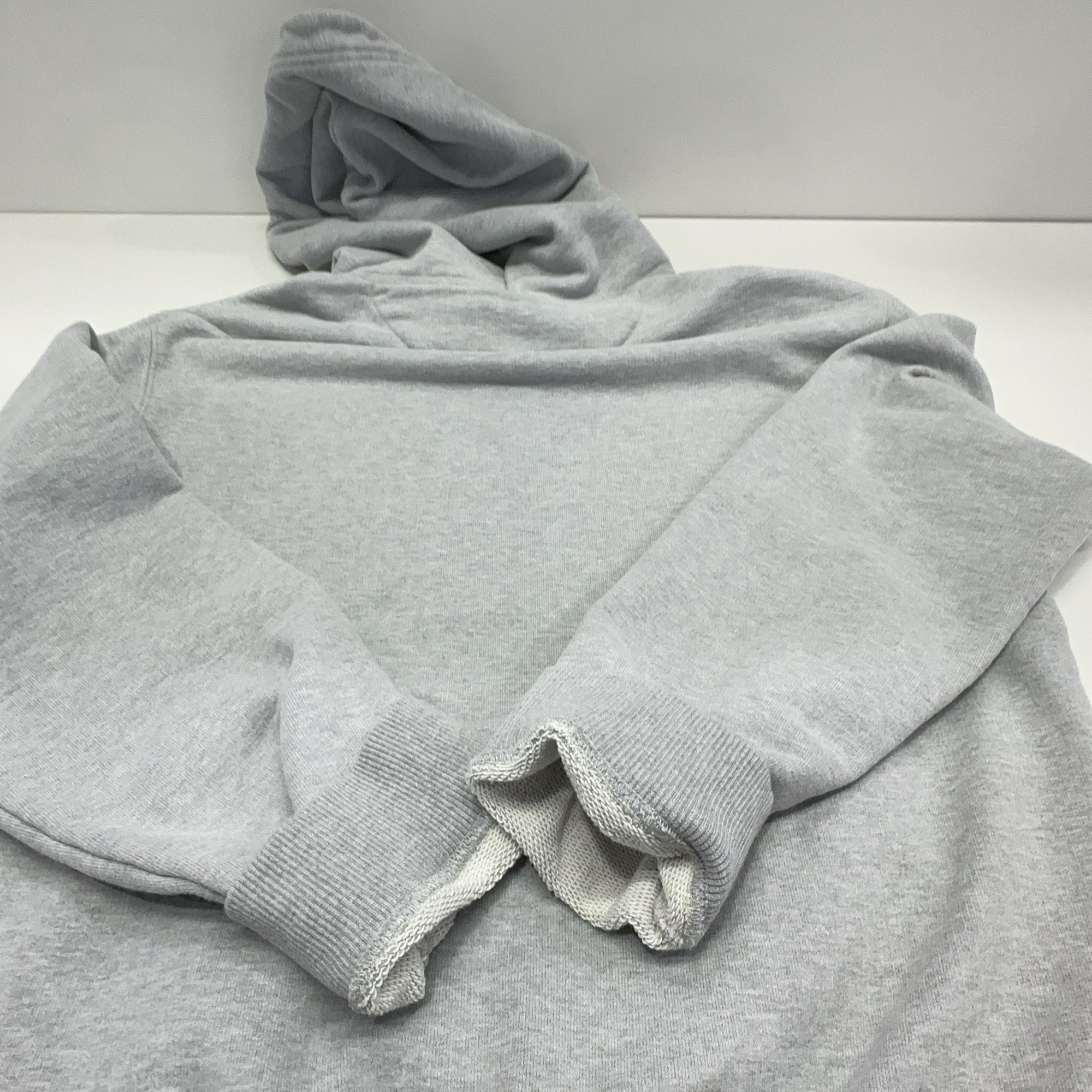 Miu Miu Miu Miu Logo Embroidered Hoodie Size S Size S / US 4 / IT 40 - 12 Thumbnail
