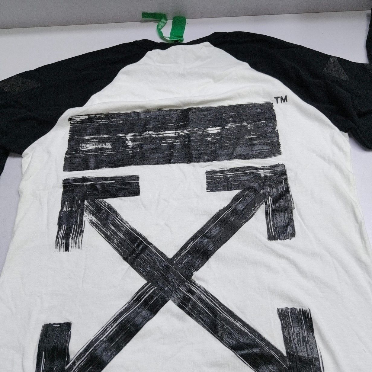 Off-White Off-White Paint Arrow Long Sleeve T-Shirt Size M Size US M / EU 48-50 / 2 - 13 Thumbnail