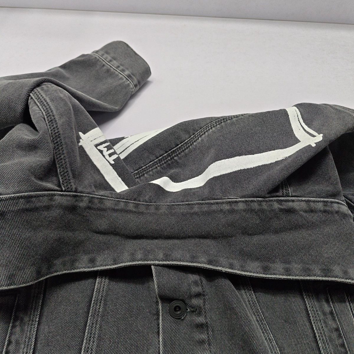 Off-White Off-White Graphic Print Denim Jacket Size S Size US S / EU 44-46 / 1 - 10 Thumbnail