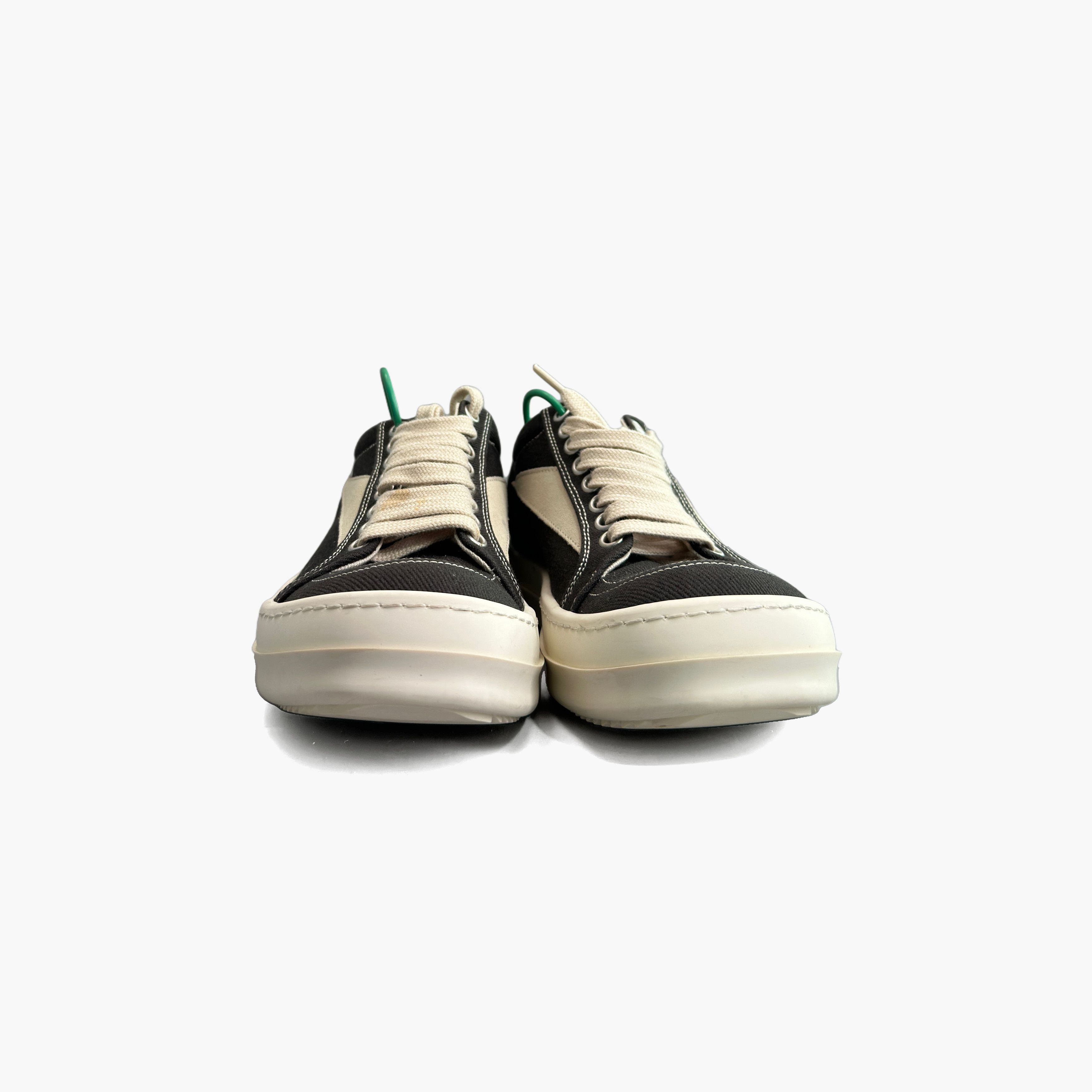 Rick Owens Drkshdw Rick Owens DRKSHDW Canvas Low-Top Sneakers Size 36 Size US 6 / IT 36 - 5 Thumbnail