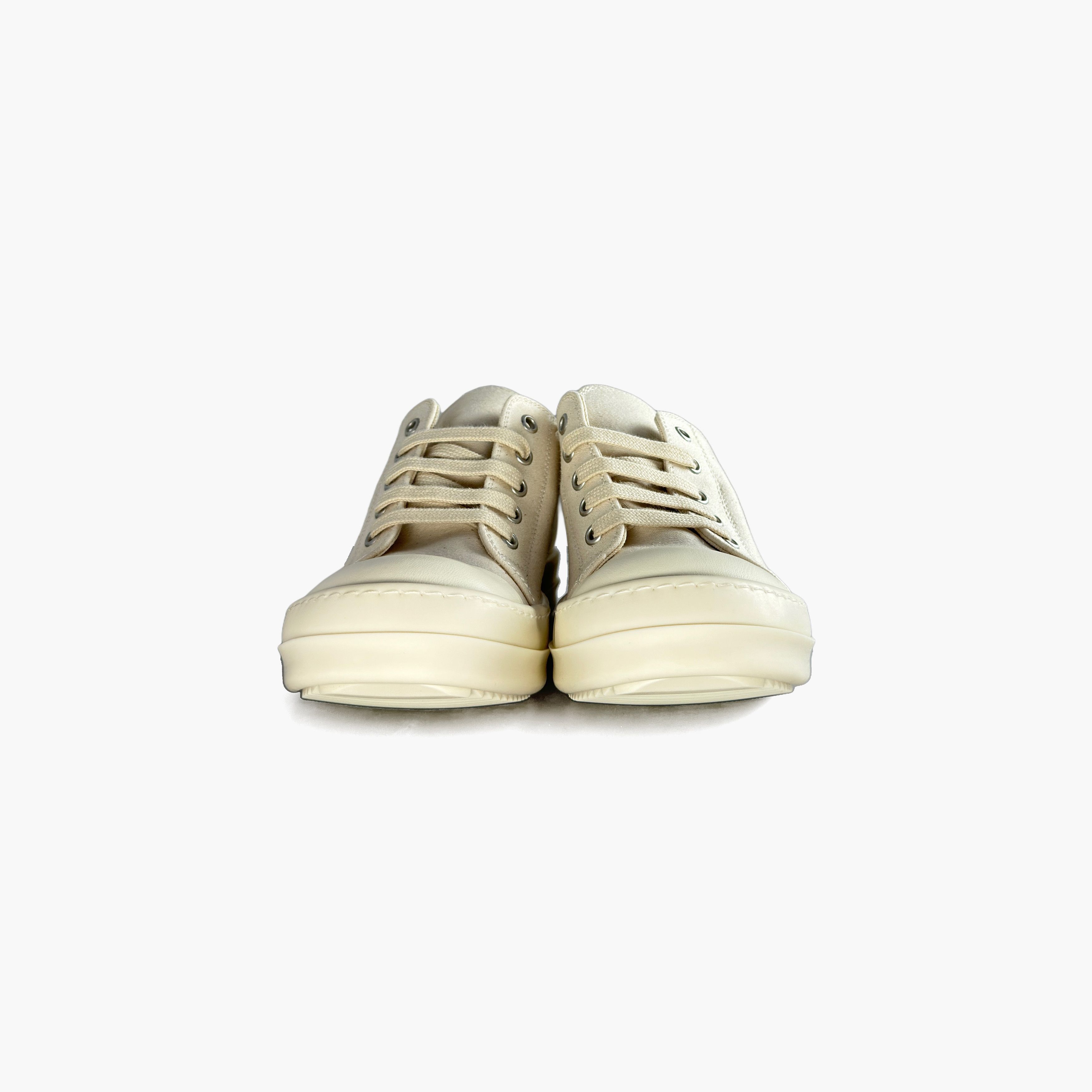 Rick Owens Drkshdw Rick Owens DRKSHDW Canvas Low-Top Sneakers Size 36 Size US 6 / IT 36 - 5 Thumbnail