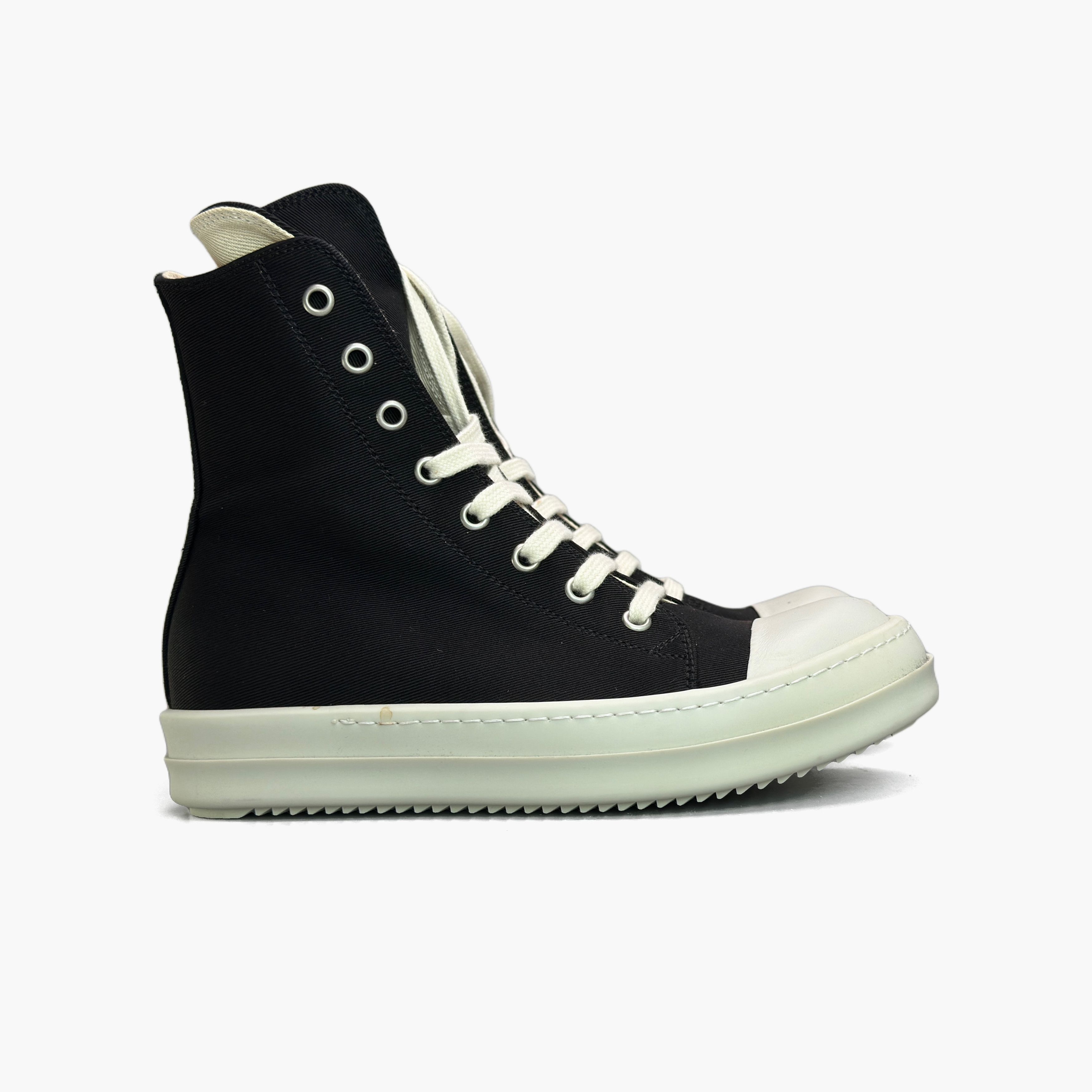 Rick Owens Drkshdw Rick Owens DRKSHDW Canvas Hi-Top Sneakers Size 35 Size US 5 / IT 35 - 4 Thumbnail